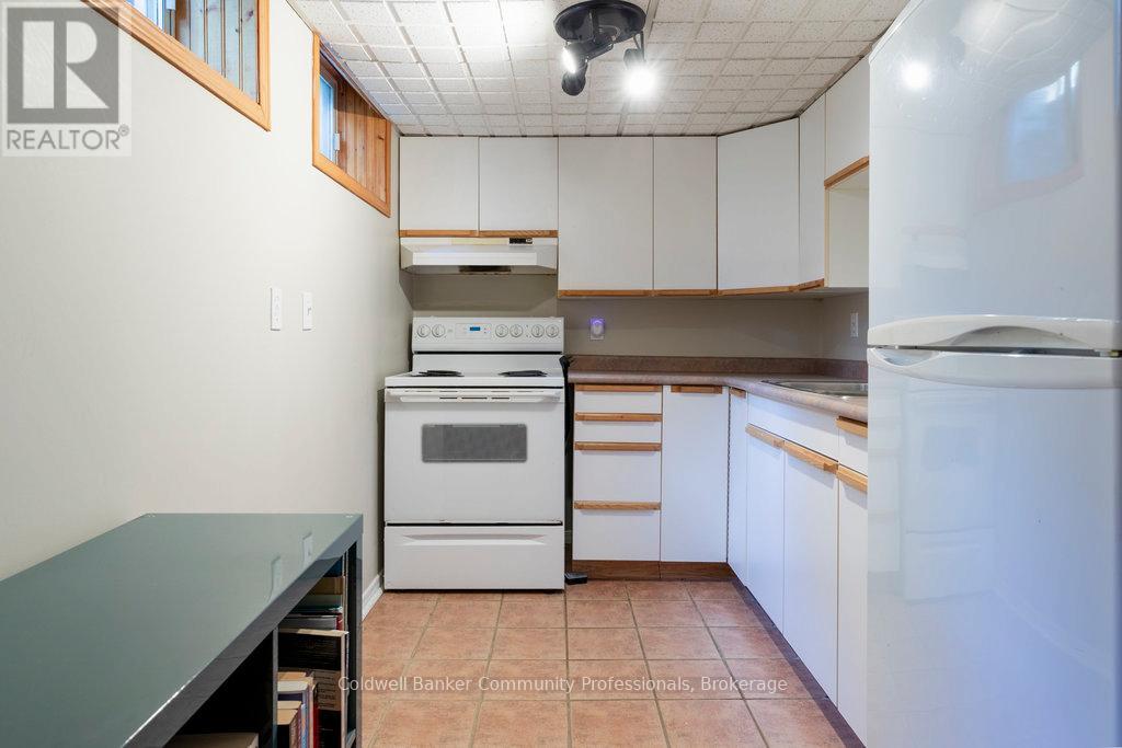 1 - 11 Pirie Drive, Hamilton, Ontario  L9H 6Z6 - Photo 36 - X12278433