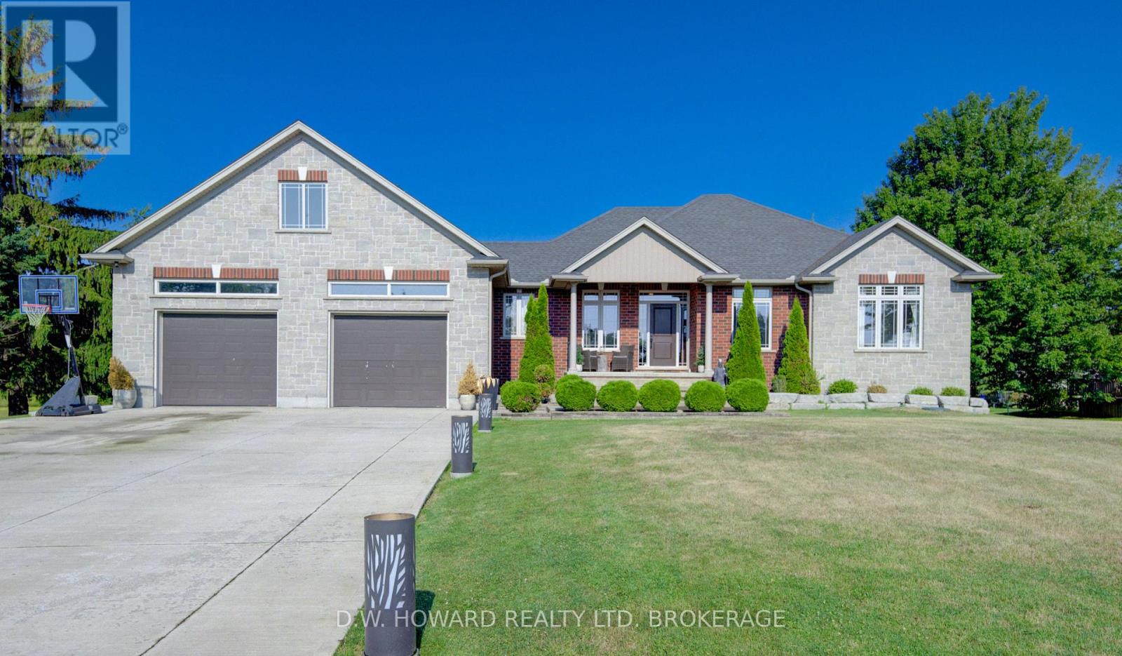 10814 Rathfon Road, Wainfleet, Ontario  L3K 5V4 - Photo 1 - X12281874