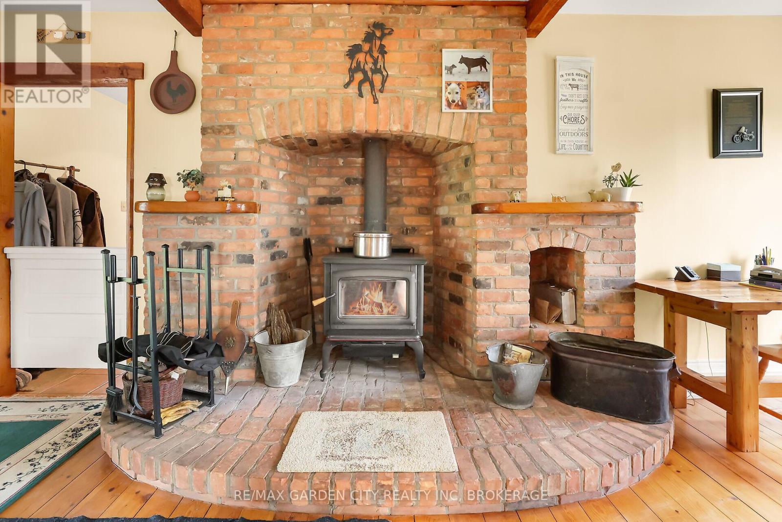 3200 Bertie Road, Fort Erie, Ontario  L0S 1N0 - Photo 12 - X12290222