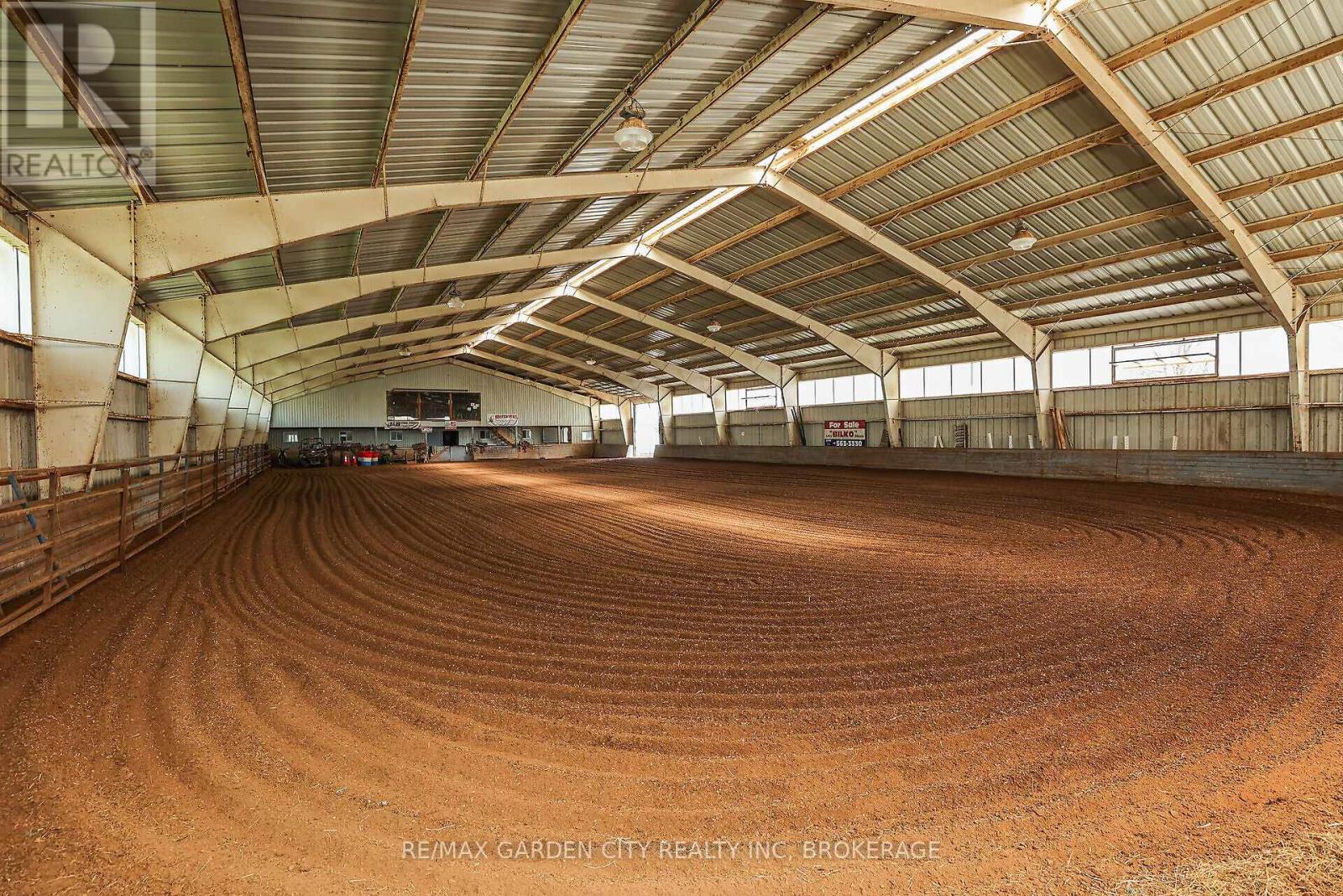 3200 Bertie Road, Fort Erie, Ontario  L0S 1N0 - Photo 29 - X12290222