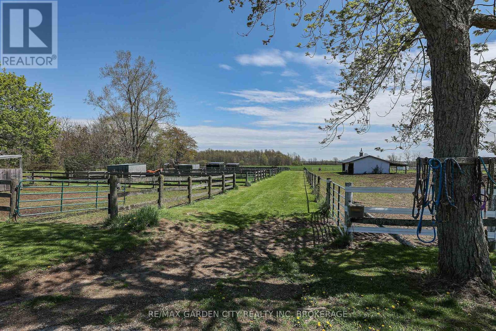 3200 Bertie Road, Fort Erie, Ontario  L0S 1N0 - Photo 42 - X12290222