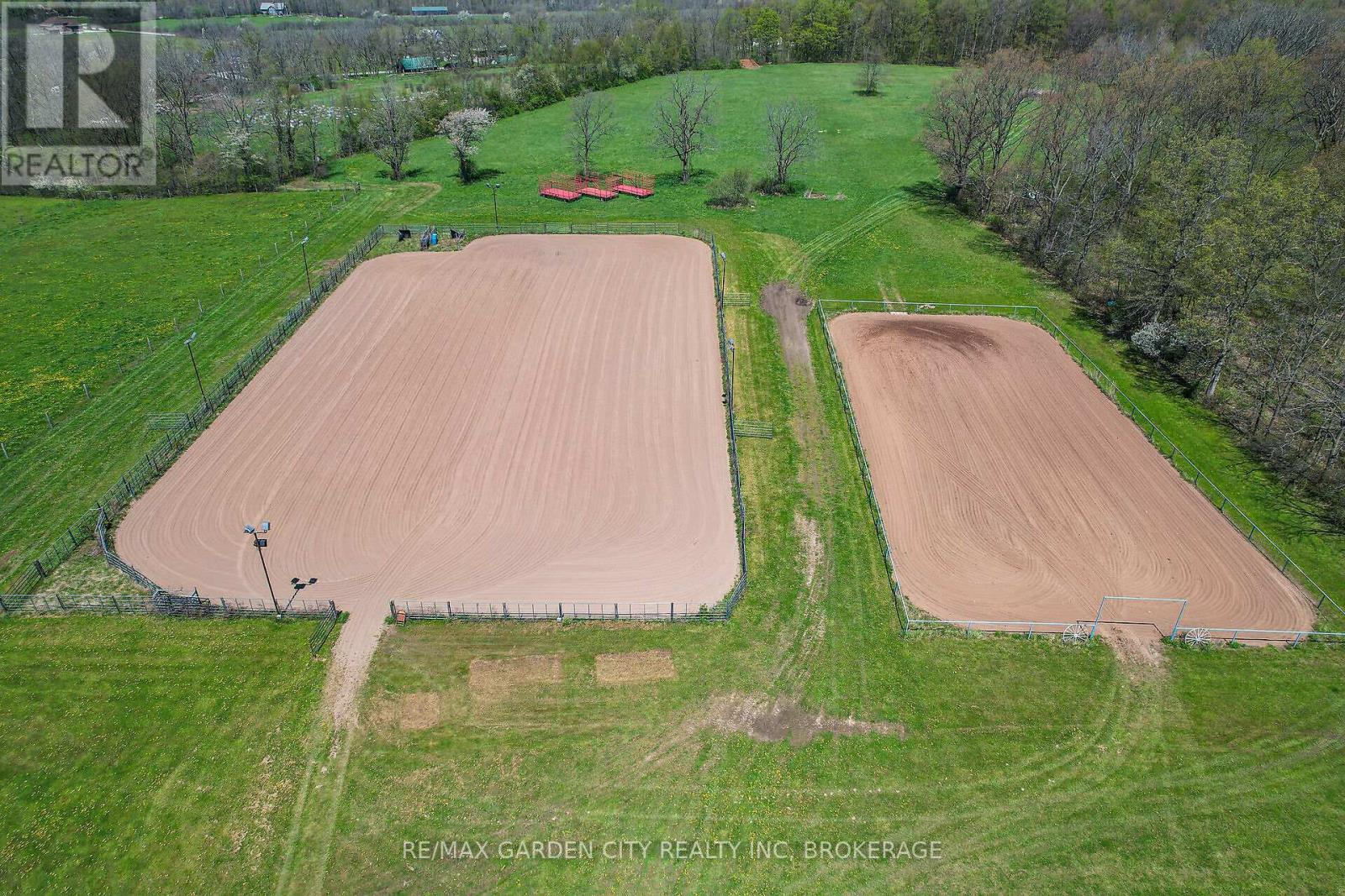 3200 Bertie Road, Fort Erie, Ontario  L0S 1N0 - Photo 48 - X12290222