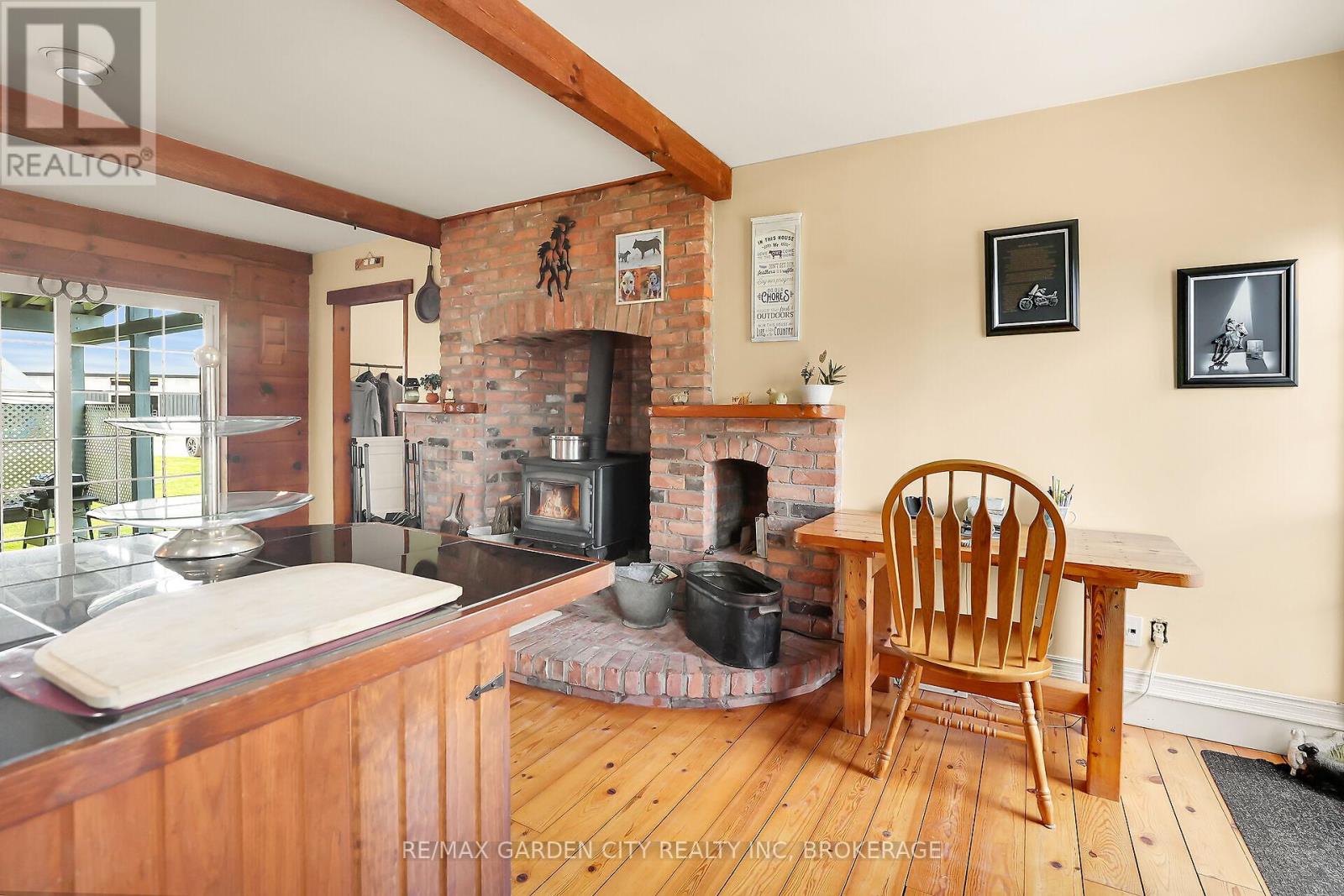 3200 Bertie Road, Fort Erie, Ontario  L0S 1N0 - Photo 9 - X12290222