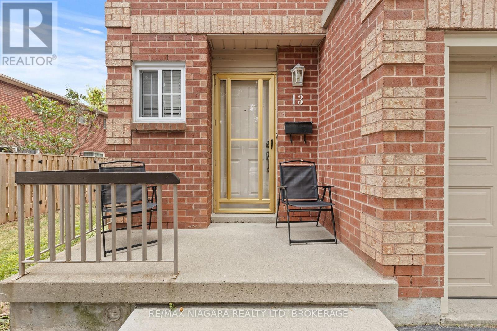 13 - 34 Dynasty Avenue, Hamilton, Ontario  L8G 5C7 - Photo 3 - X12291748