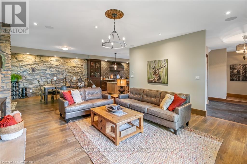 3713 Nineteenth Street, Lincoln, Ontario  L0R 1S0 - Photo 5 - X12292608