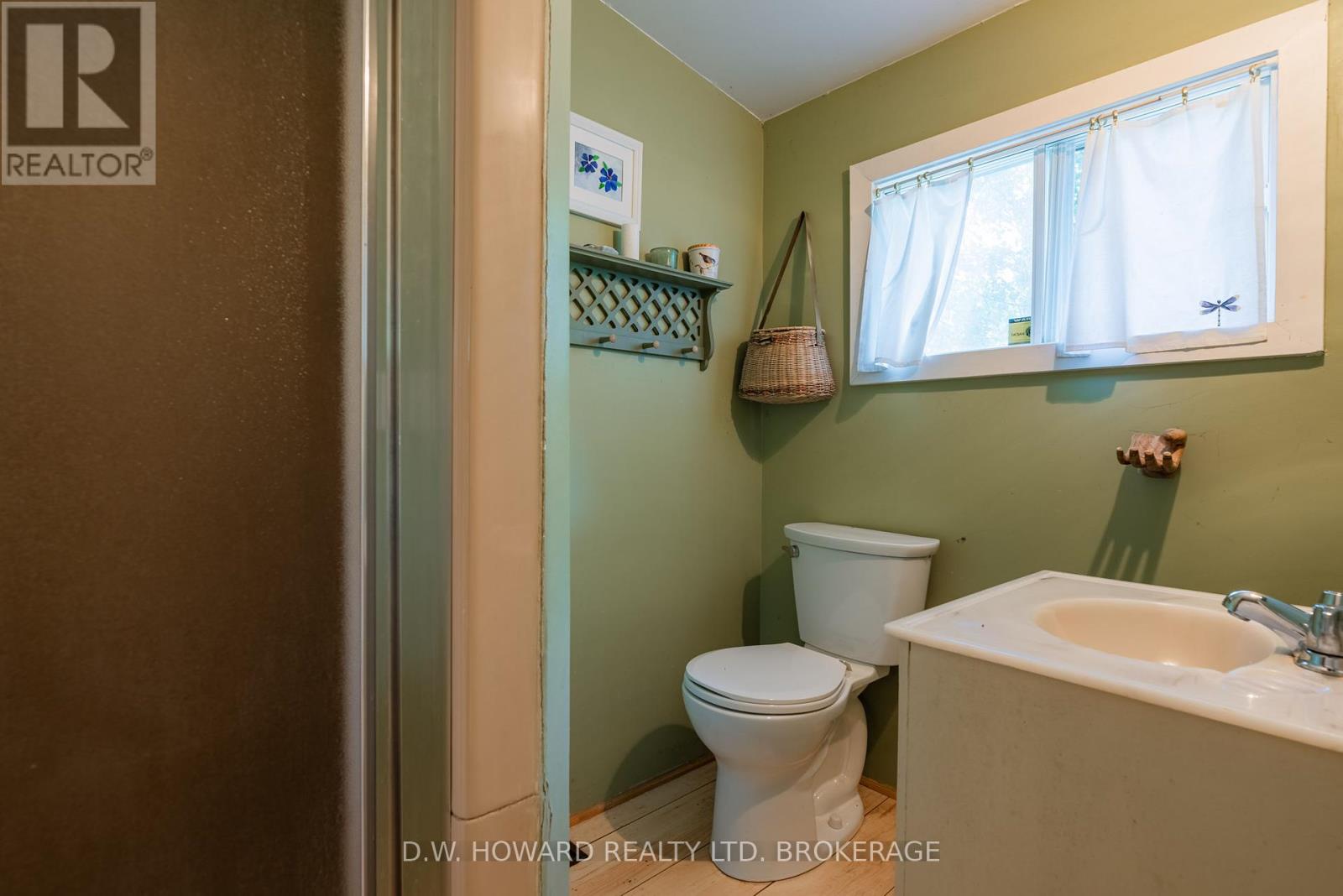 1321 Kam Road, Fort Erie, Ontario  L2A 5W5 - Photo 36 - X12293785