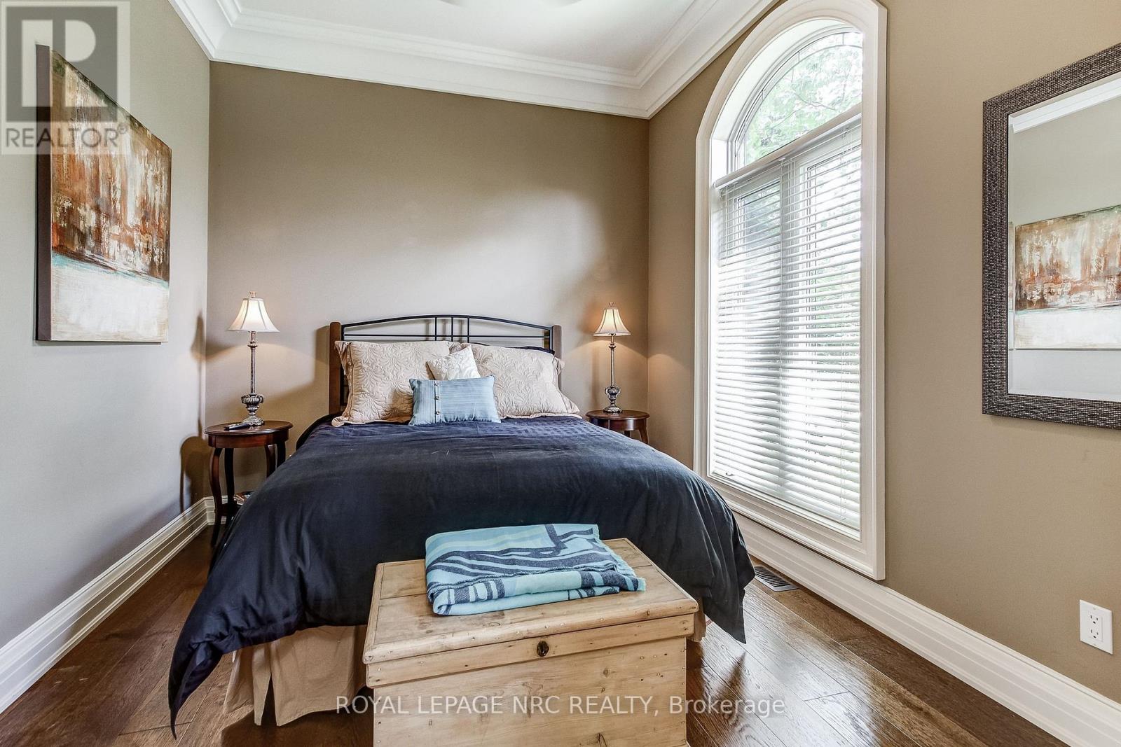 6725 Domenic Crescent, Niagara Falls, Ontario  L2J 4L5 - Photo 19 - X12298461