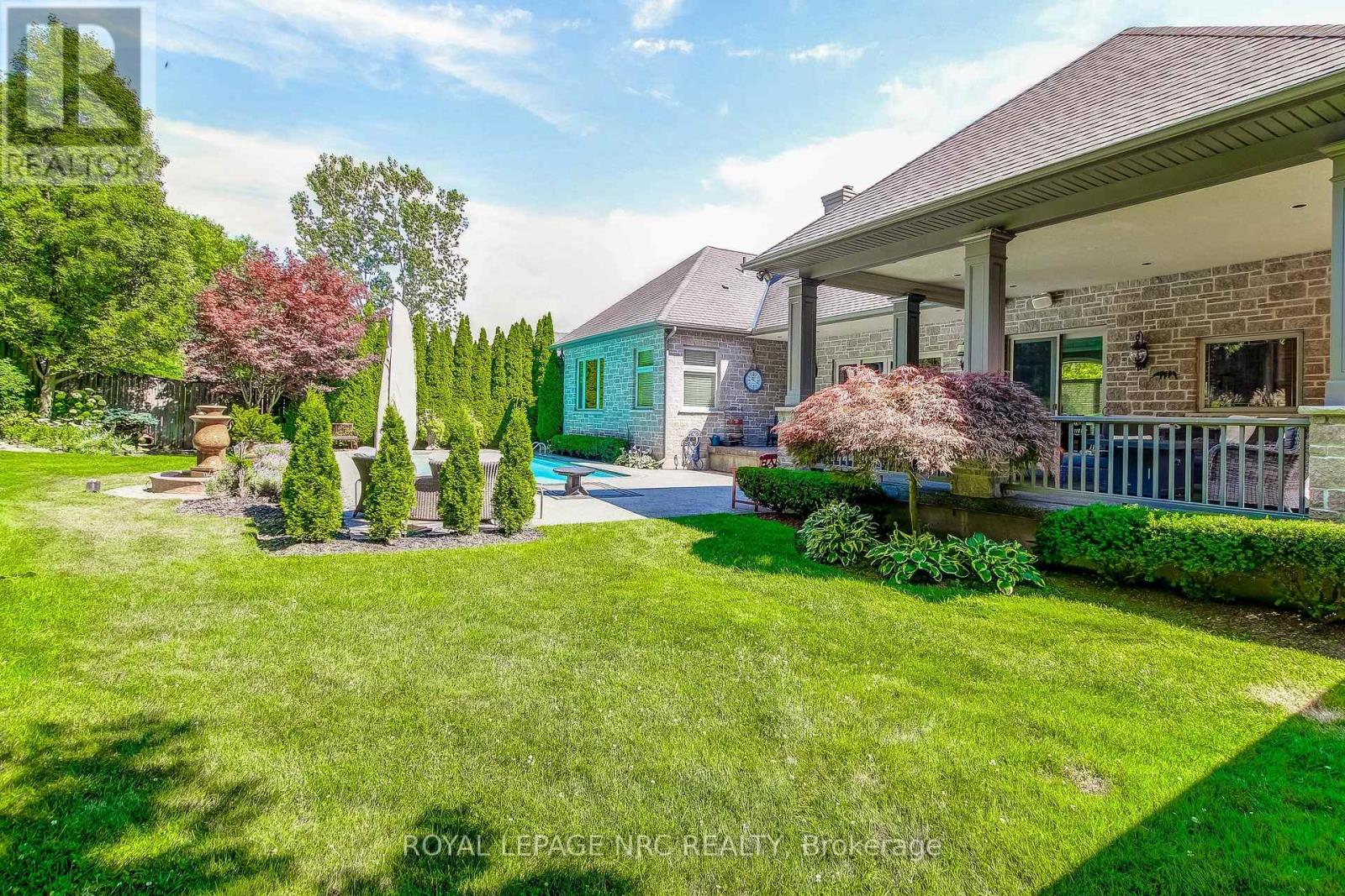 6725 Domenic Crescent, Niagara Falls, Ontario  L2J 4L5 - Photo 39 - X12298461