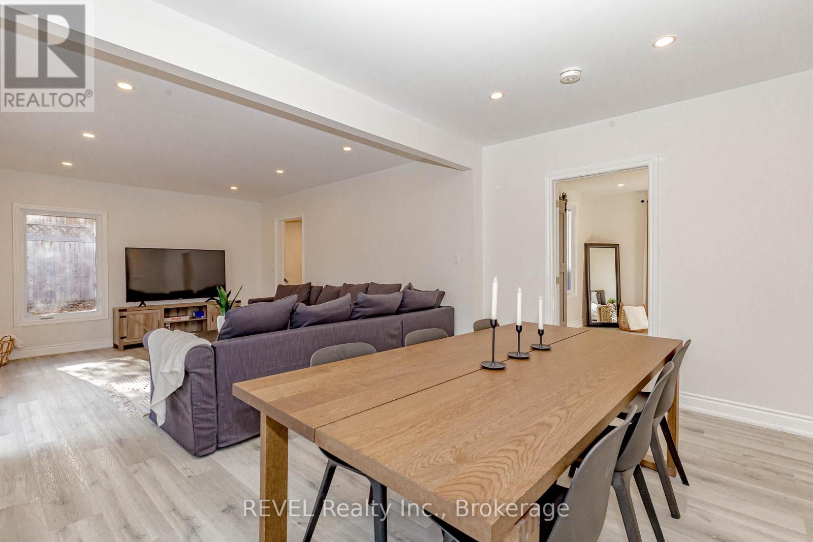 293 Four Mile Creek Road, Niagara-On-The-Lake, Ontario  L0S 1P0 - Photo 12 - X12301556