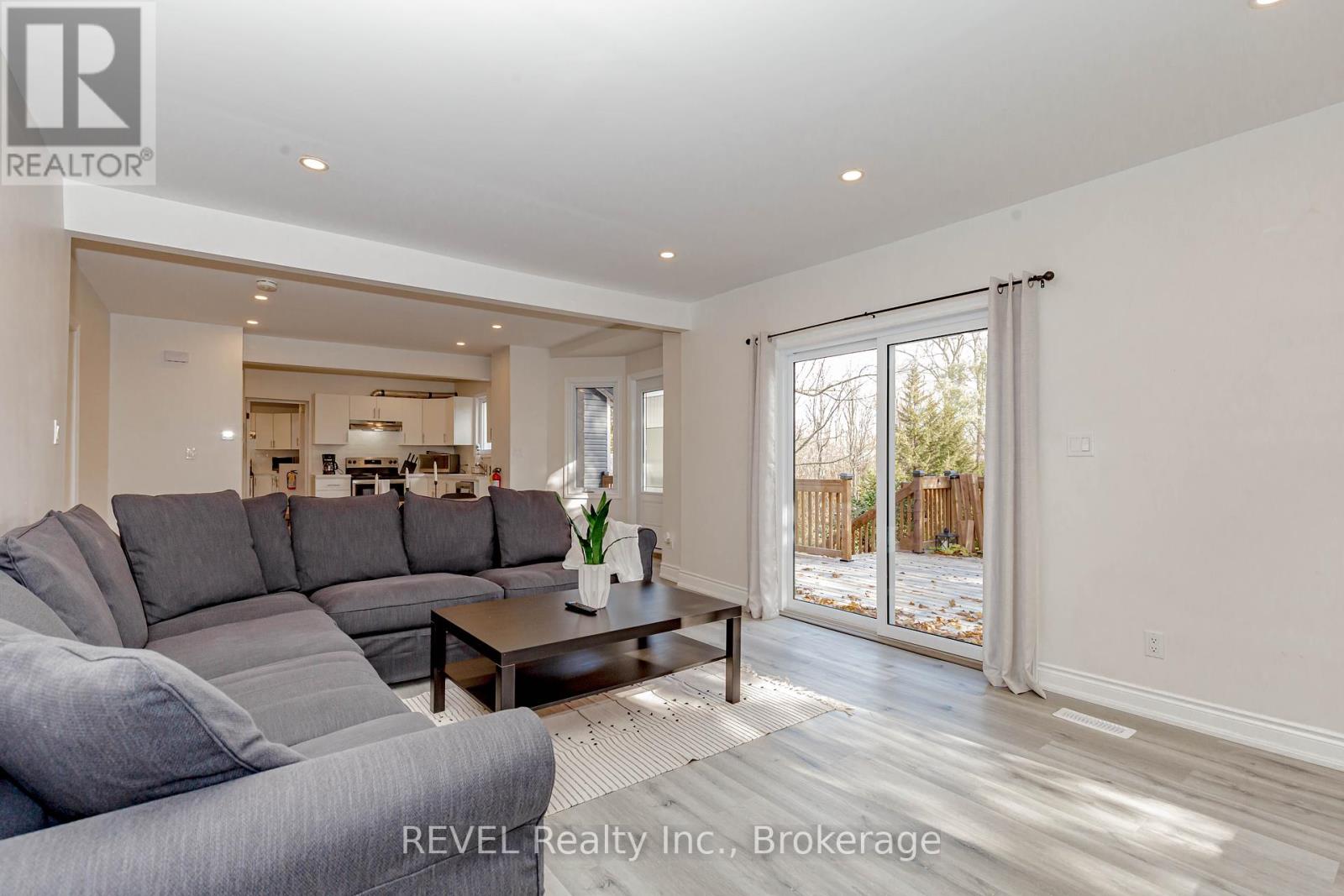 293 Four Mile Creek Road, Niagara-On-The-Lake, Ontario  L0S 1P0 - Photo 16 - X12301556