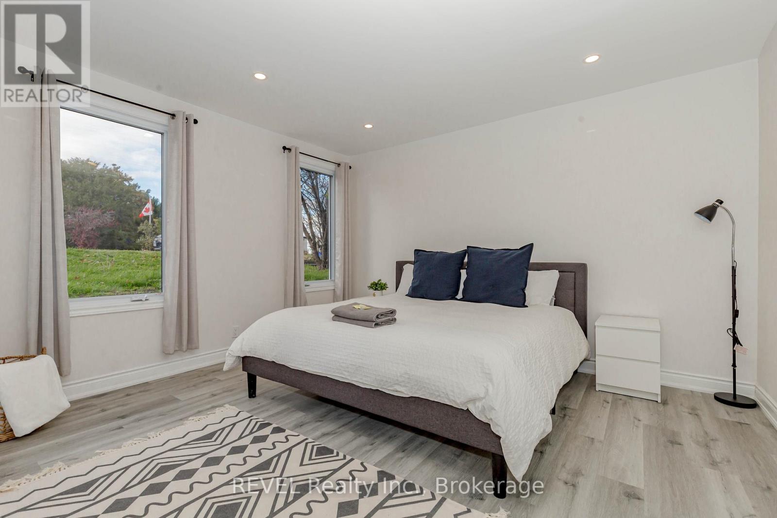 293 Four Mile Creek Road, Niagara-On-The-Lake, Ontario  L0S 1P0 - Photo 18 - X12301556