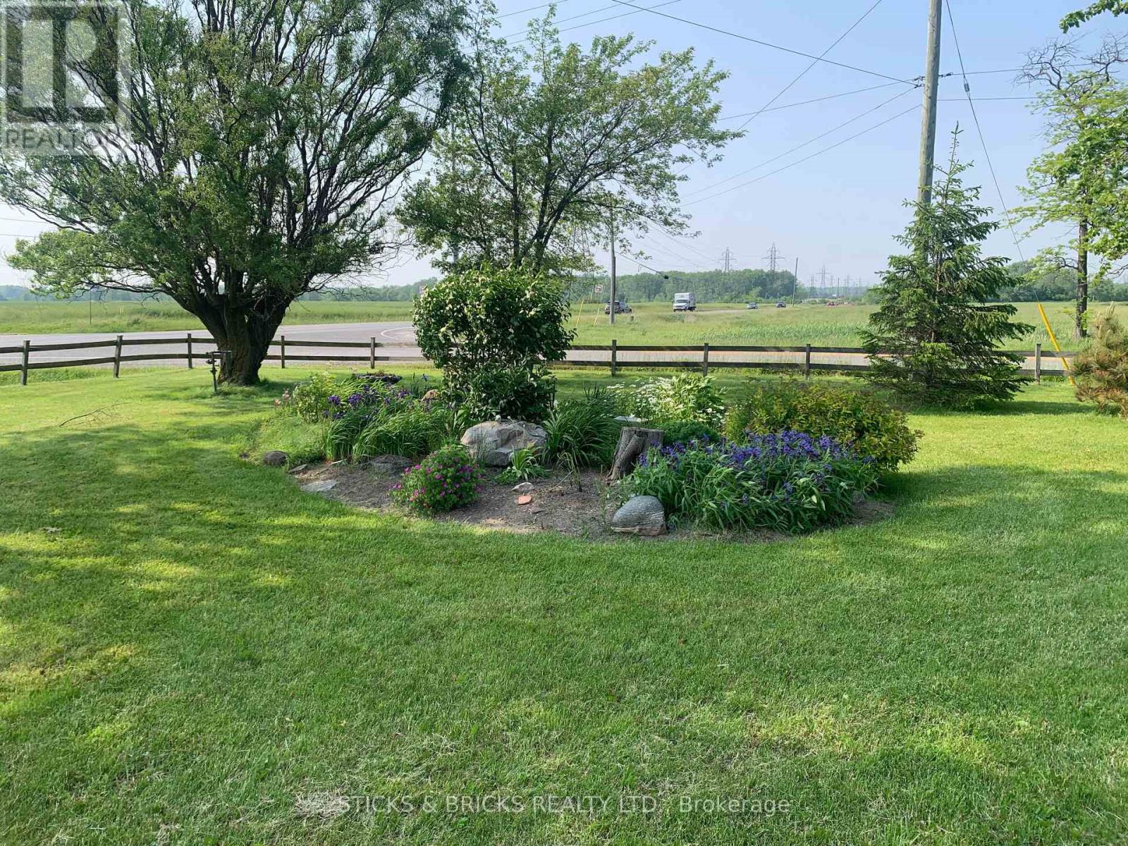 994 Moyer Road, Welland, Ontario  L0S 1K0 - Photo 17 - X12304297