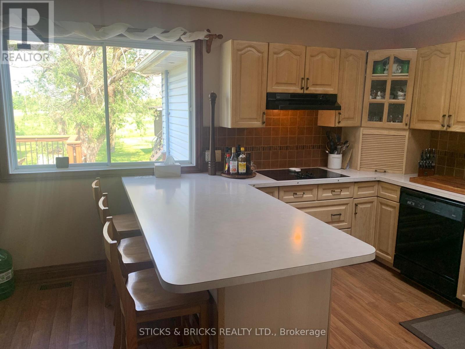 994 Moyer Road, Welland, Ontario  L0S 1K0 - Photo 19 - X12304297