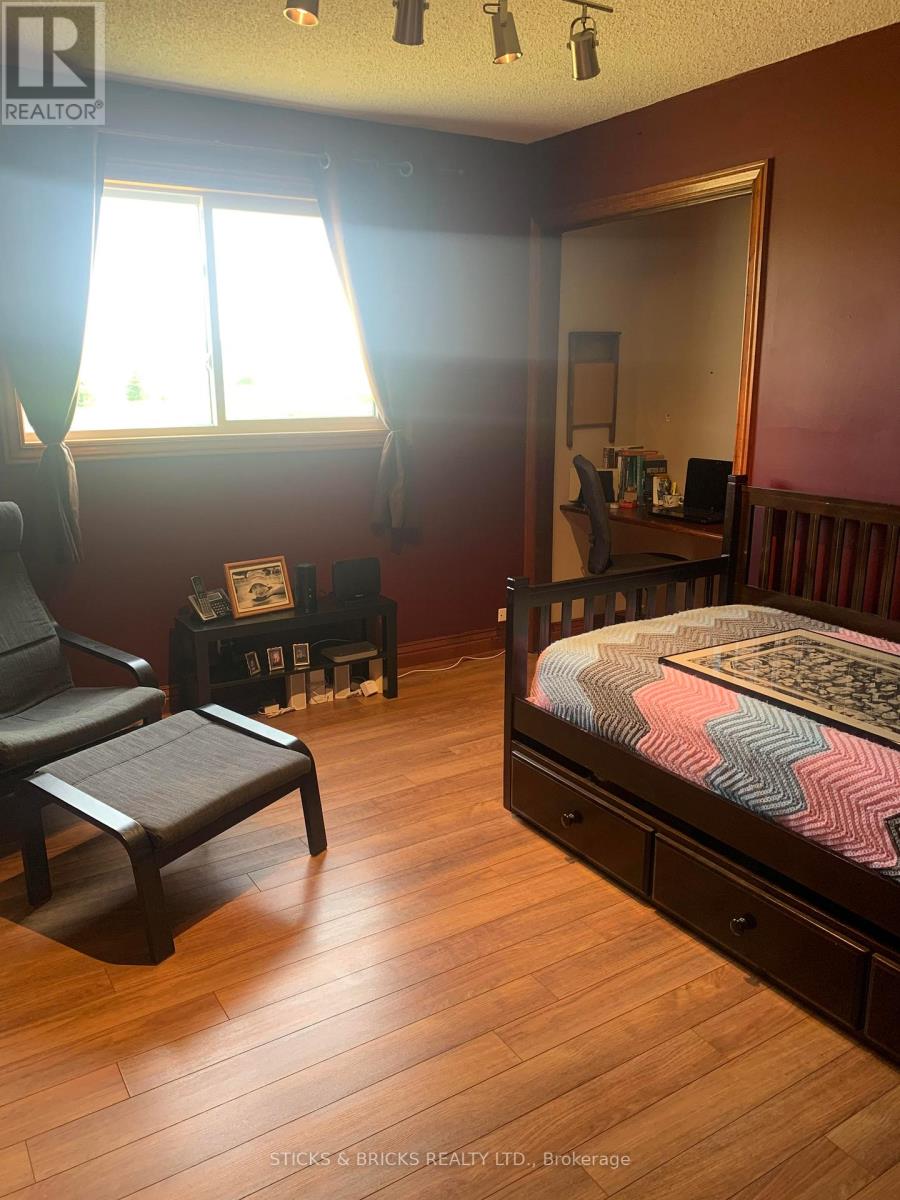 994 Moyer Road, Welland, Ontario  L0S 1K0 - Photo 26 - X12304297