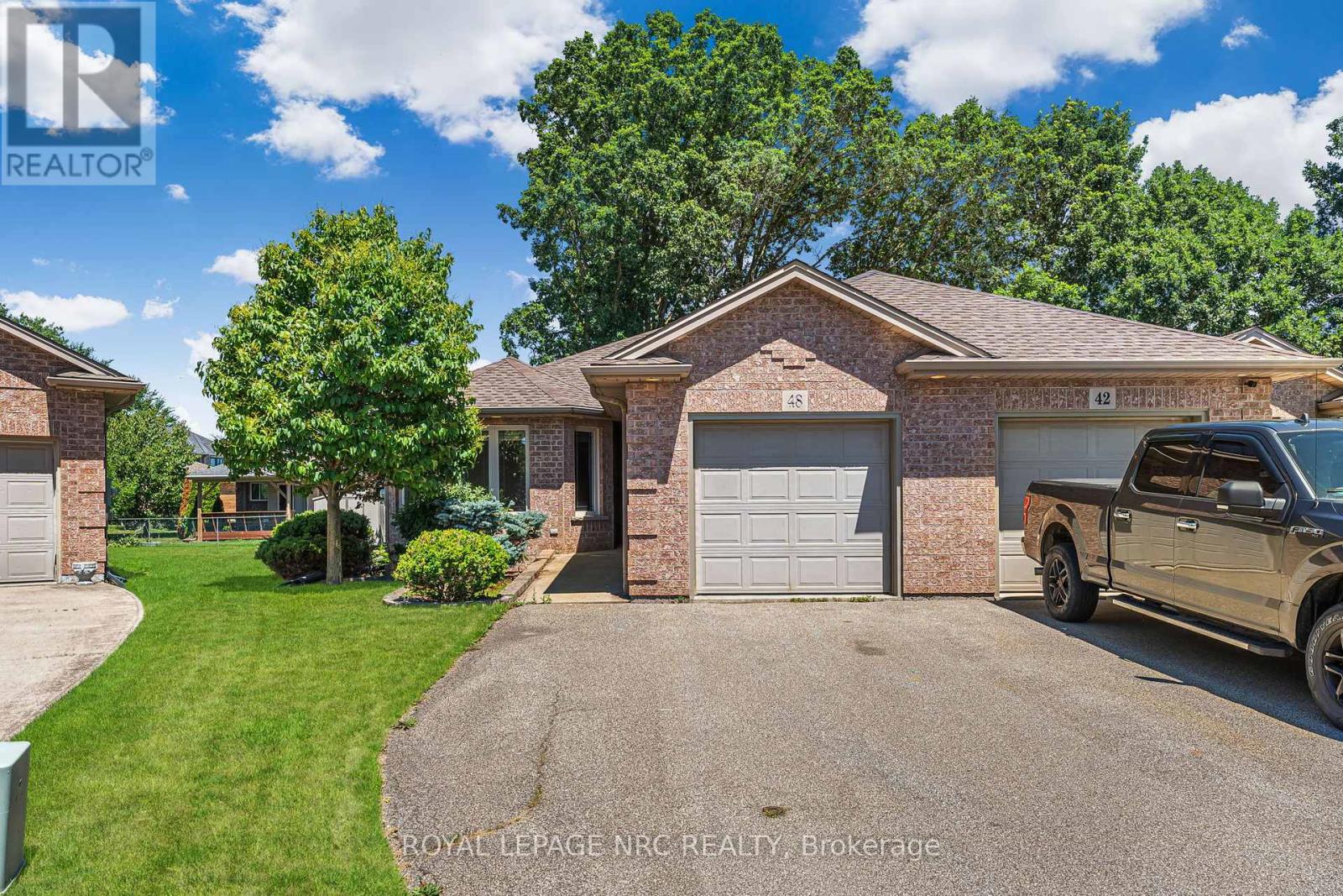 48 BRIDGEWATER COURT, Welland, Ontario