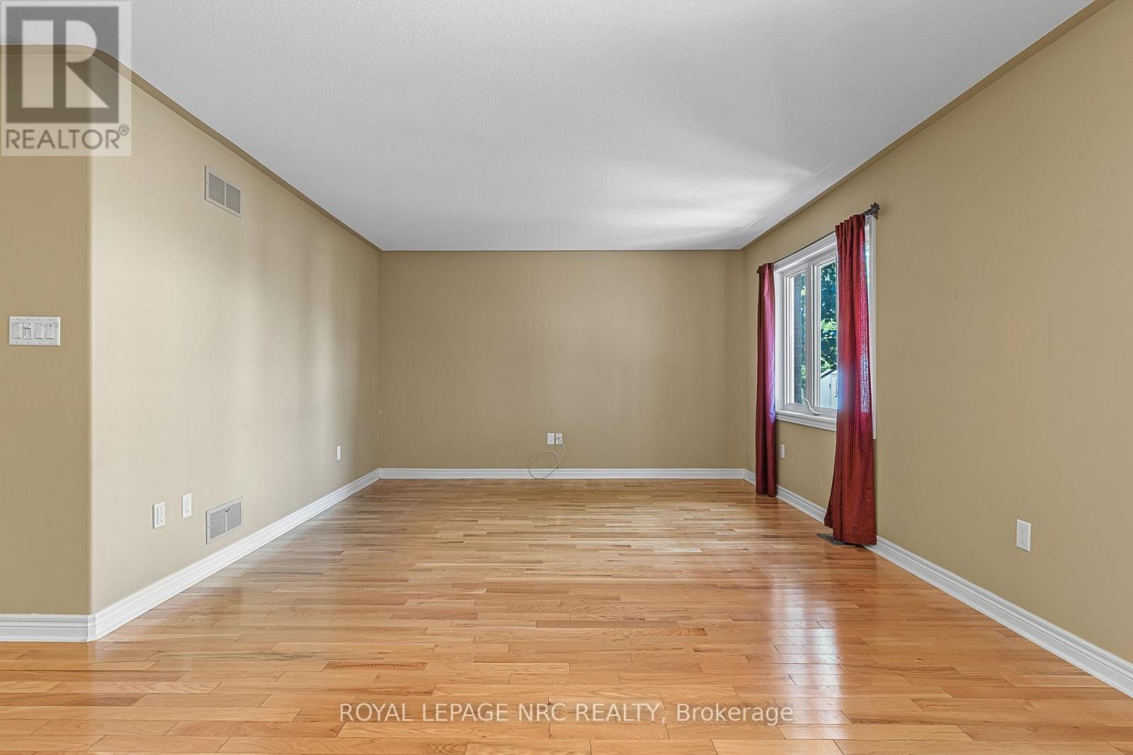 48 Bridgewater Court, Welland, Ontario  L3C 7M6 - Photo 21 - X12307873