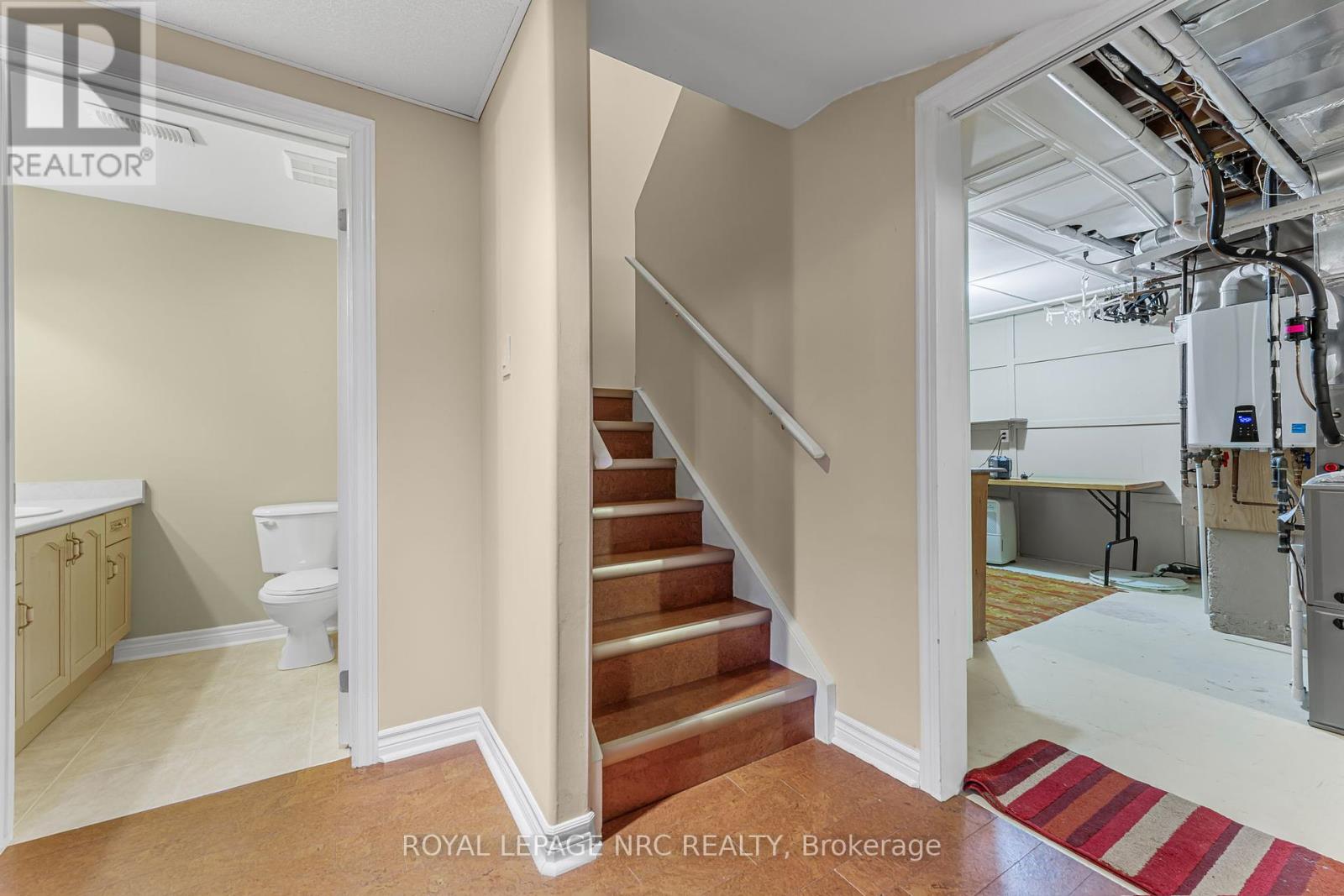 48 Bridgewater Court, Welland, Ontario  L3C 7M6 - Photo 24 - X12307873