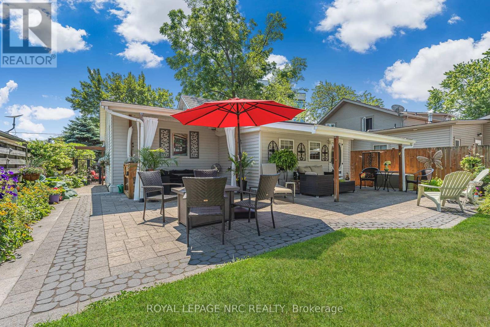 3816 Terrace Lane, Fort Erie (Crystal Beach), Ontario  L0S 1B0 - Photo 27 - X12308109