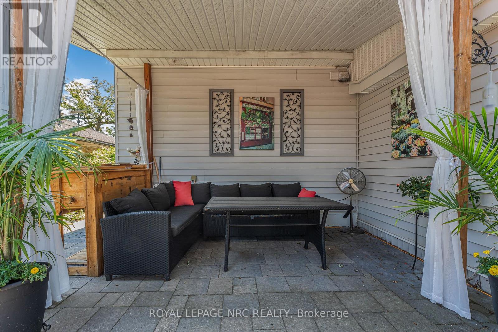 3816 Terrace Lane, Fort Erie (Crystal Beach), Ontario  L0S 1B0 - Photo 28 - X12308109