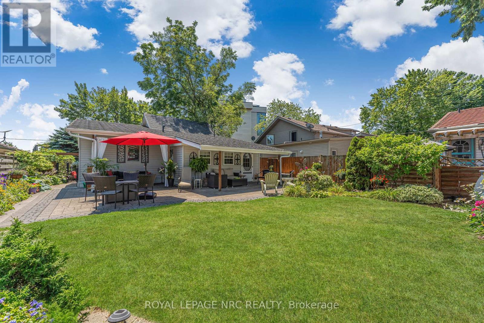 3816 Terrace Lane, Fort Erie (Crystal Beach), Ontario  L0S 1B0 - Photo 30 - X12308109
