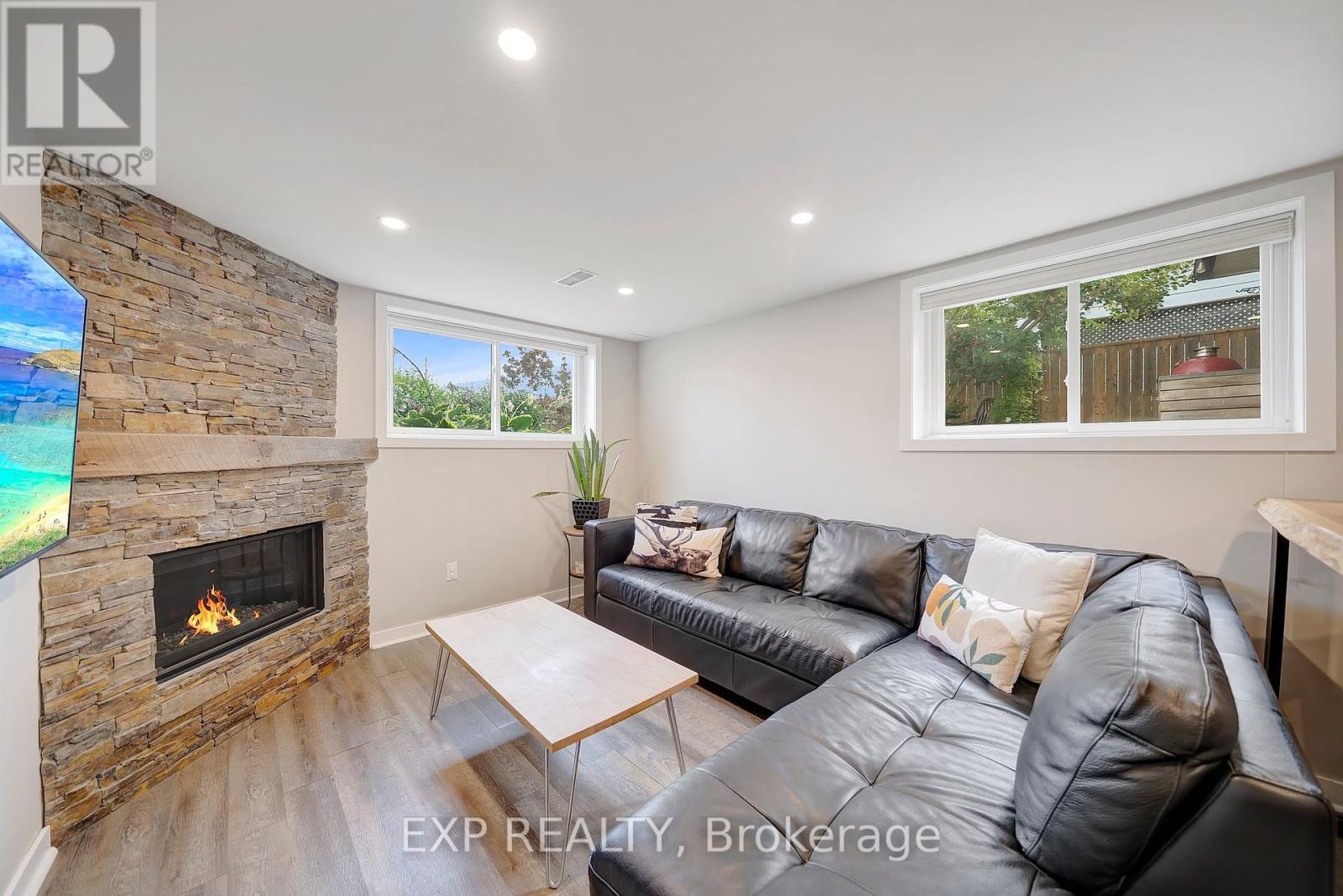 44 Royal Orchard Crescent, St. Catharines (Lakeport), Ontario  L2N 4E9 - Photo 25 - X12309568