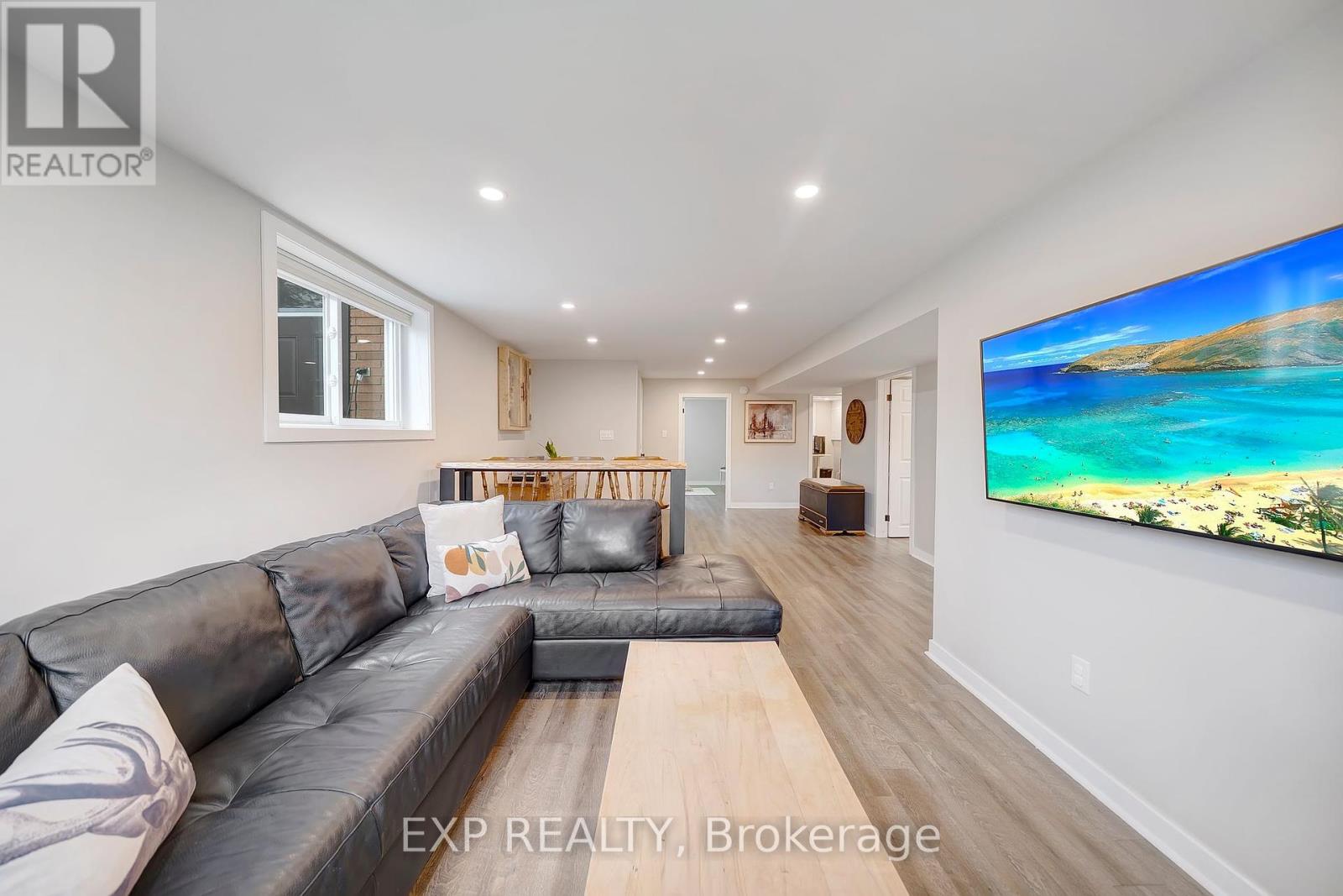 44 Royal Orchard Crescent, St. Catharines (Lakeport), Ontario  L2N 4E9 - Photo 26 - X12309568