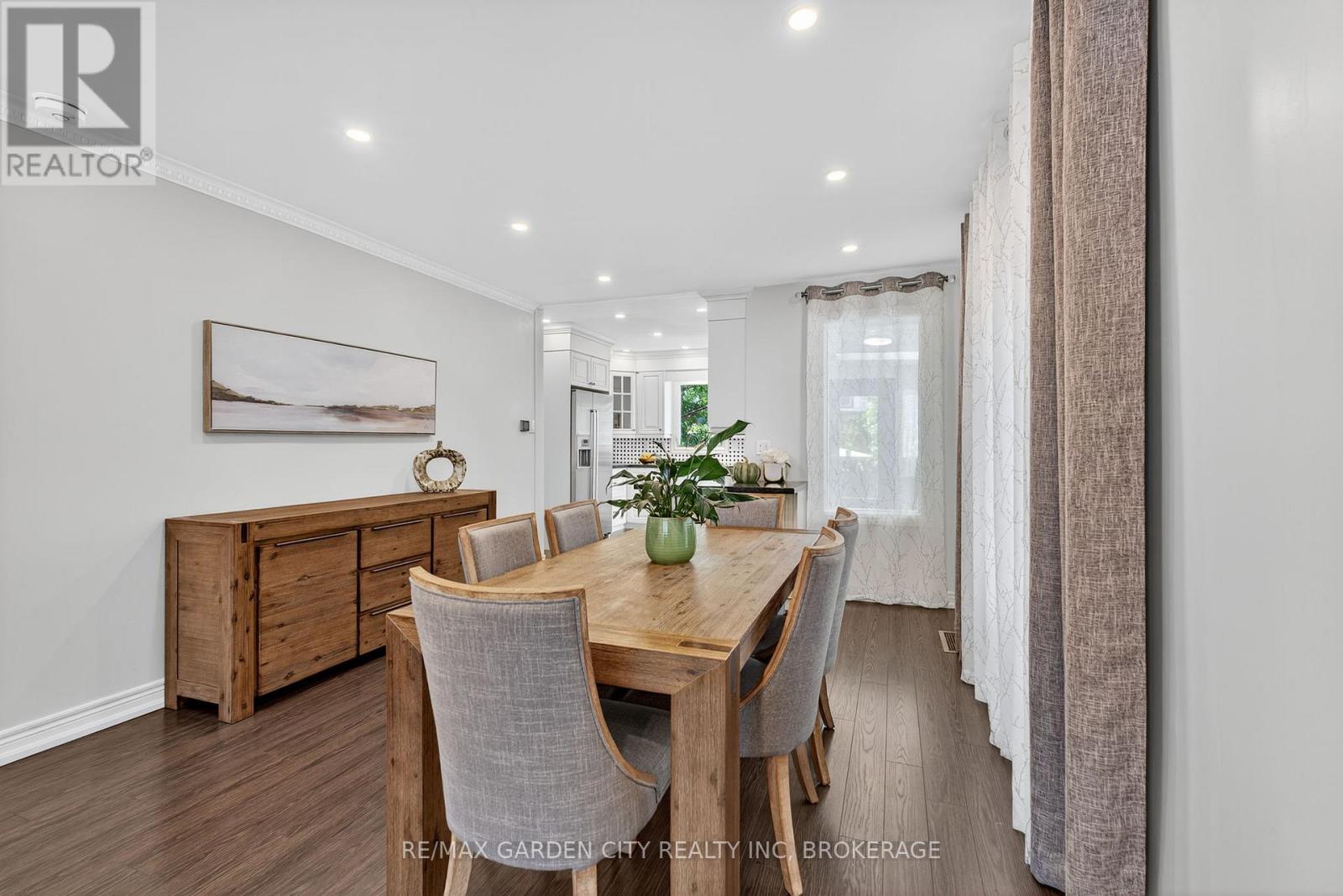 133 CONNAUGHT AVENUE, Hamilton, Ontario