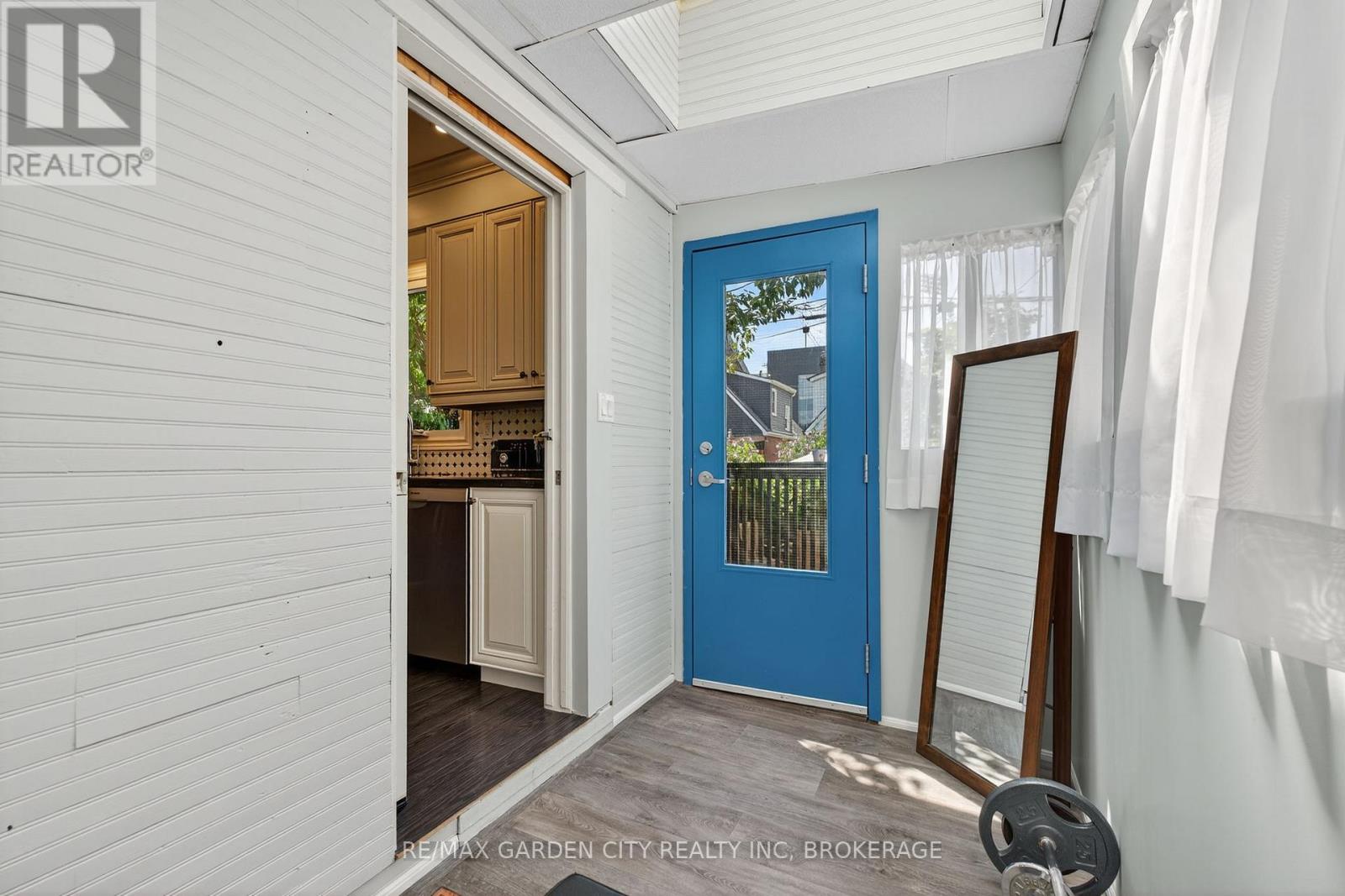 133 Connaught Avenue, Hamilton, Ontario  L8L 6Z2 - Photo 15 - X12313634
