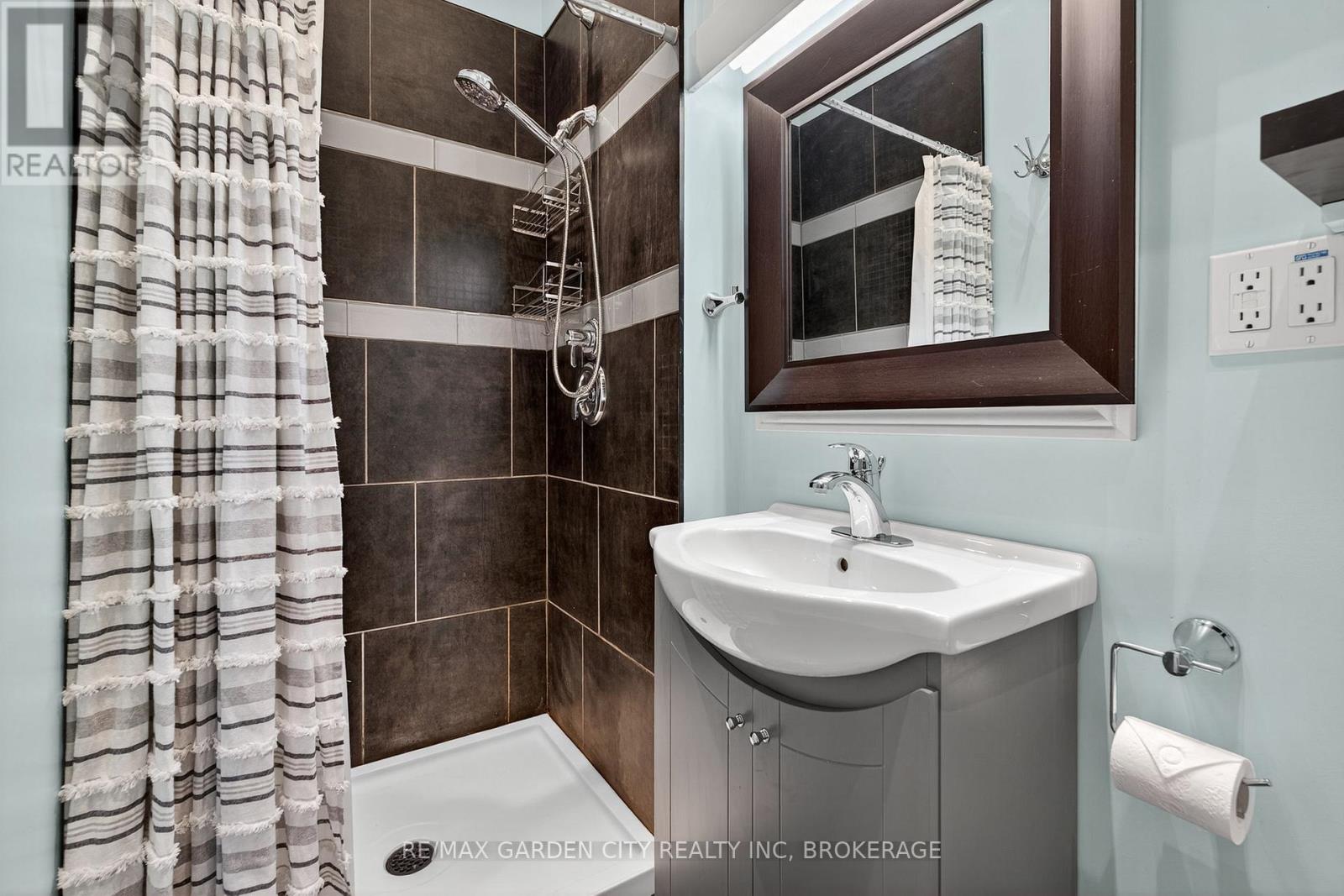 133 Connaught Avenue, Hamilton, Ontario  L8L 6Z2 - Photo 19 - X12313634