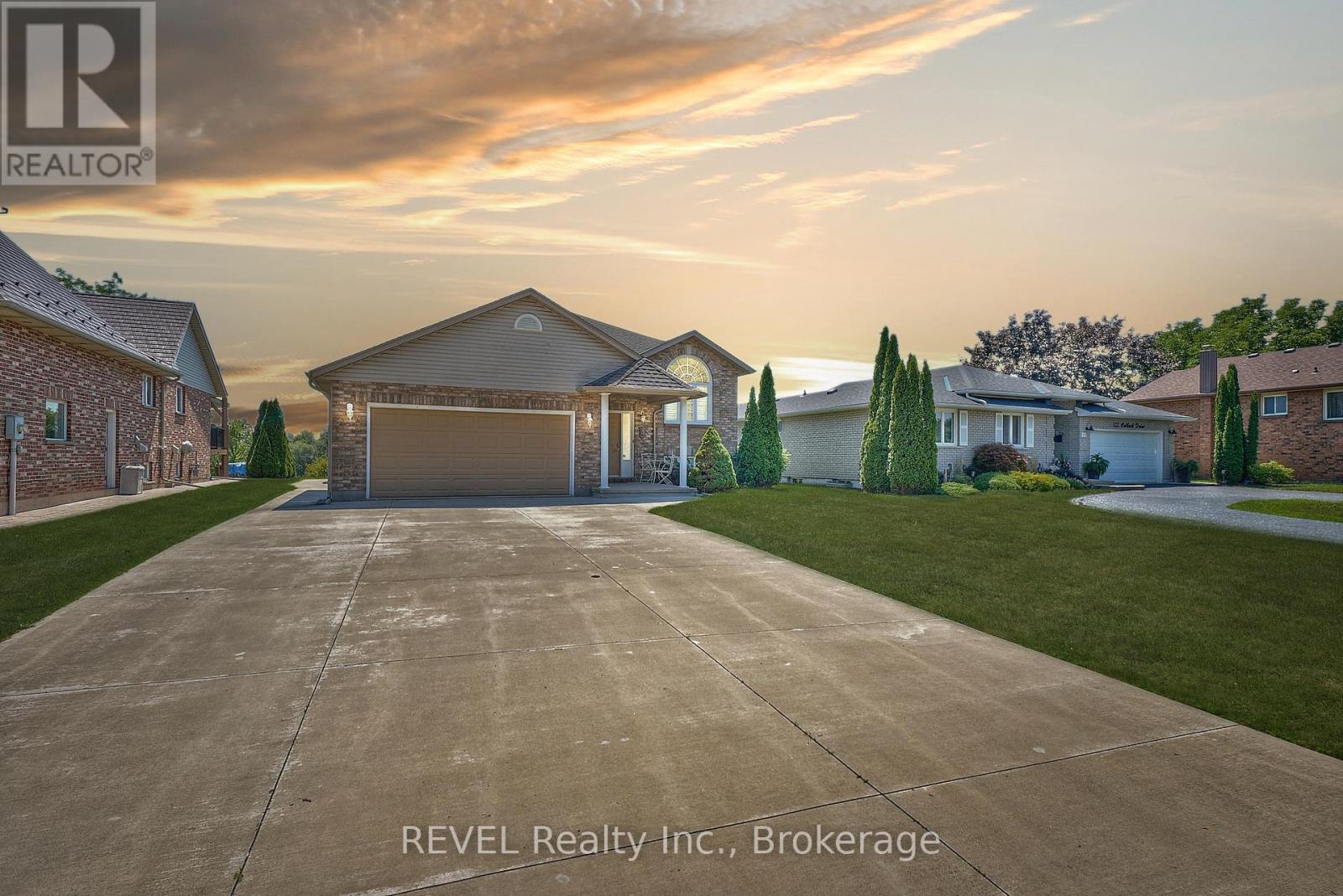 118 COLBECK DRIVE, welland (coyle creek), Ontario