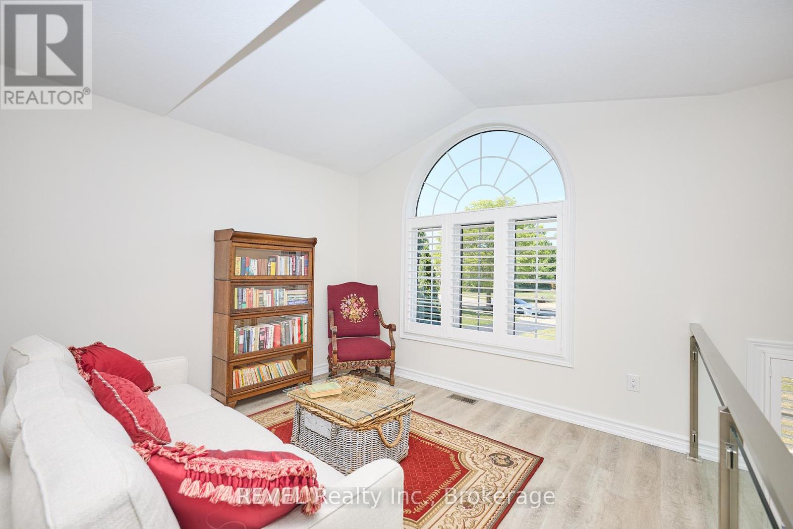 118 Colbeck Drive, Welland (Coyle Creek), Ontario  L3C 7B2 - Photo 16 - X12315311