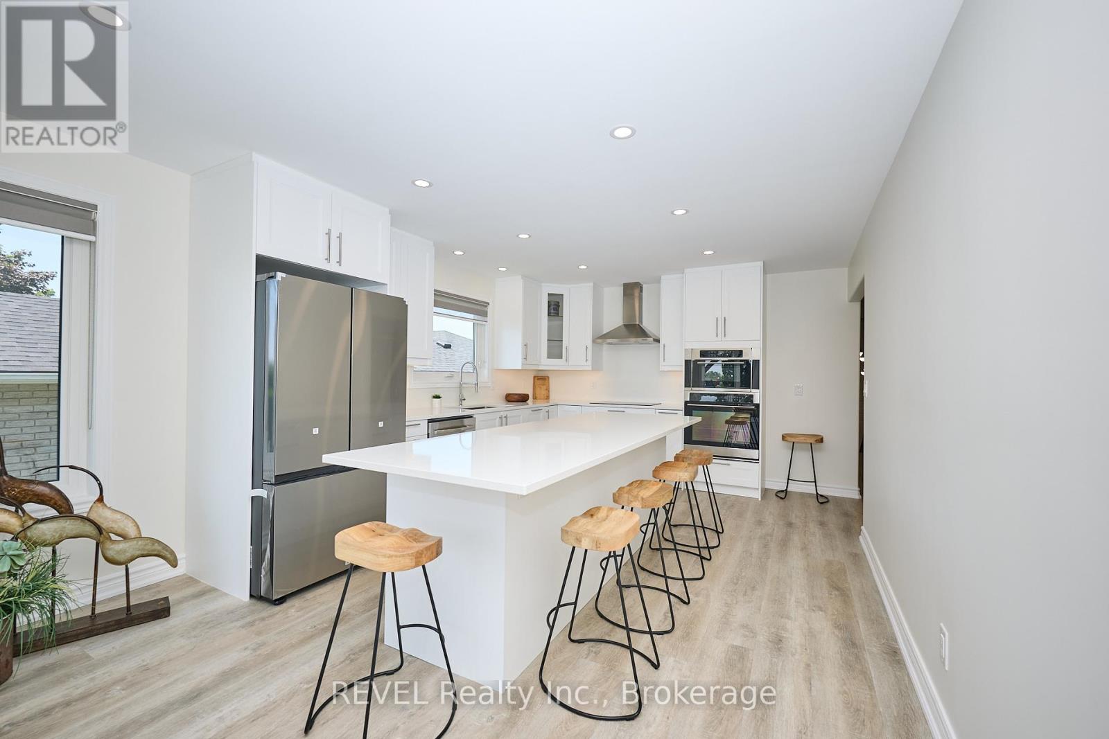 118 Colbeck Drive, Welland (Coyle Creek), Ontario  L3C 7B2 - Photo 21 - X12315311