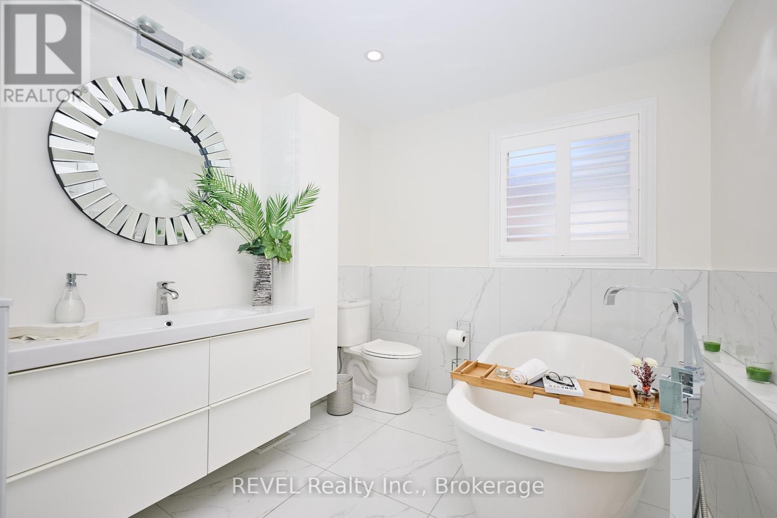 118 Colbeck Drive, Welland (Coyle Creek), Ontario  L3C 7B2 - Photo 28 - X12315311