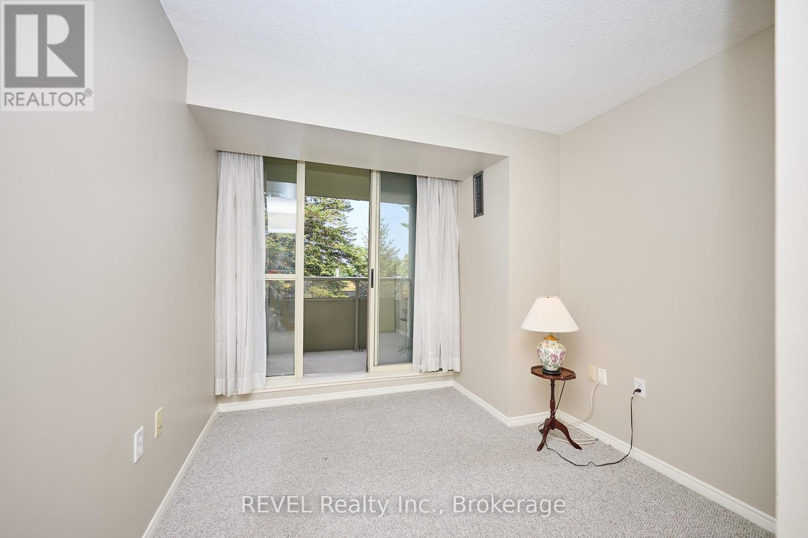 206 - 5100 Dorchester Road, Niagara Falls, Ontario  L2E 7H4 - Photo 22 - X12316778