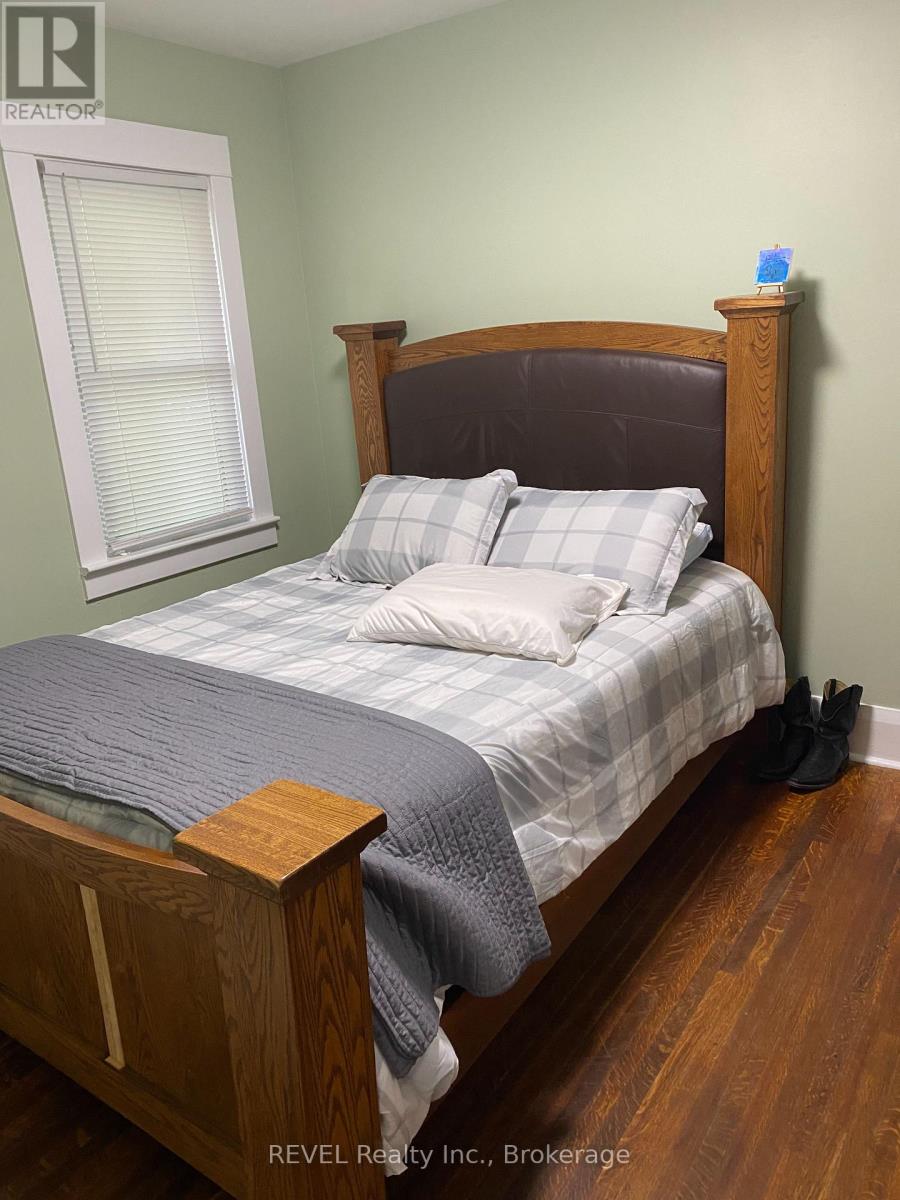 248 High Street, Fort Erie, Ontario  L2A 3R3 - Photo 5 - X12320242