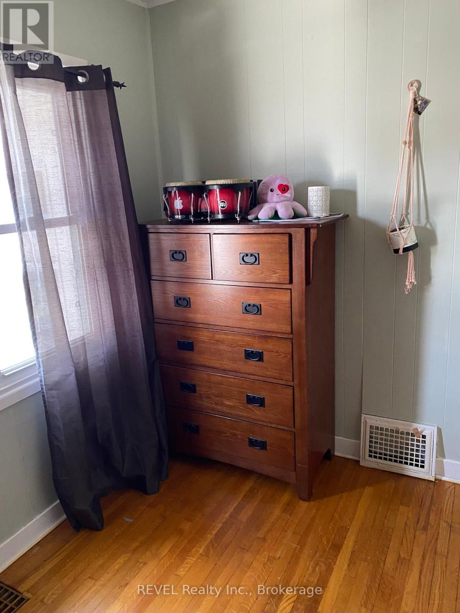 248 High Street, Fort Erie, Ontario  L2A 3R3 - Photo 8 - X12320242