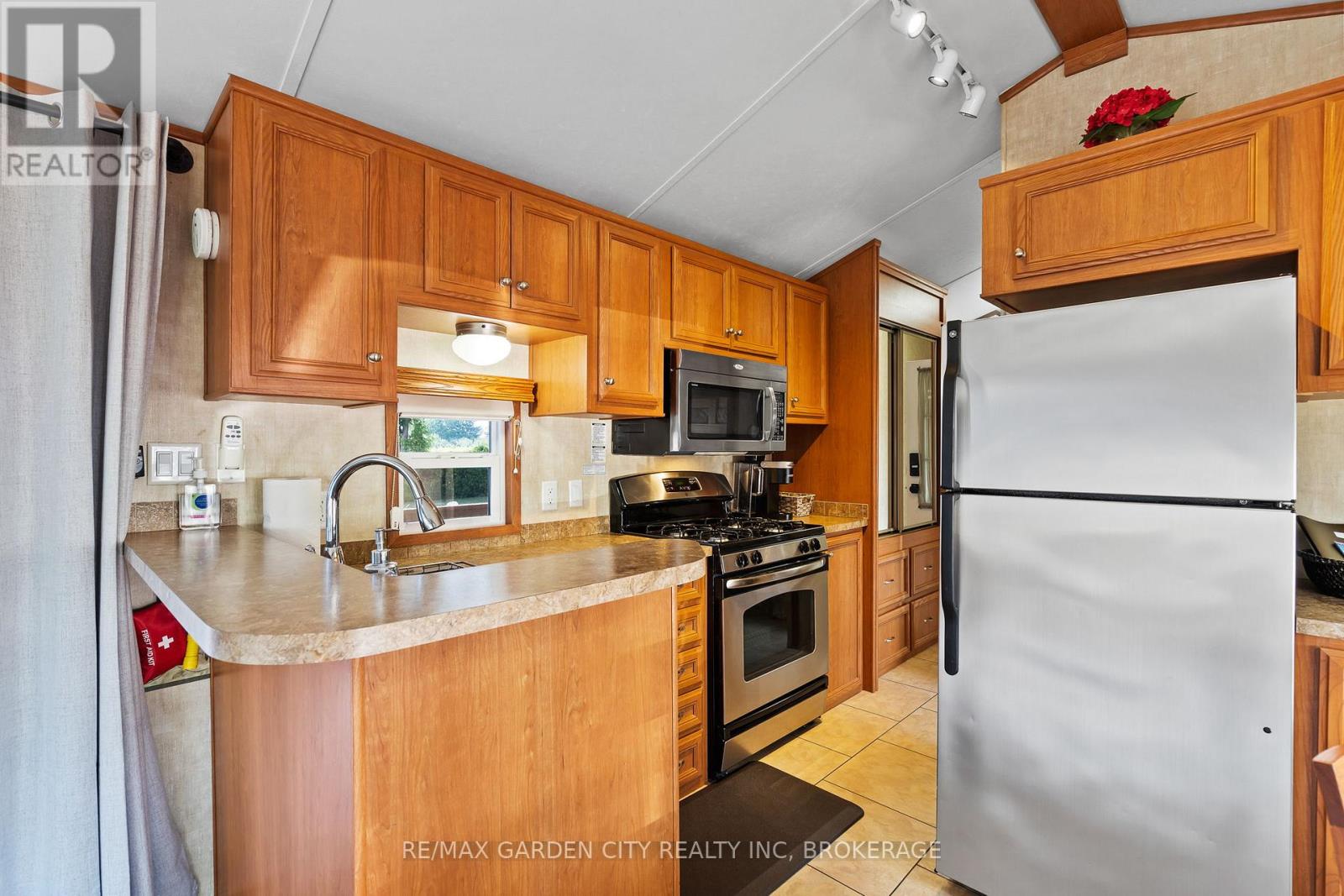 264 - 1501 Line 8 Road, Niagara-On-The-Lake, Ontario  L0S 1J0 - Photo 9 - X12321348