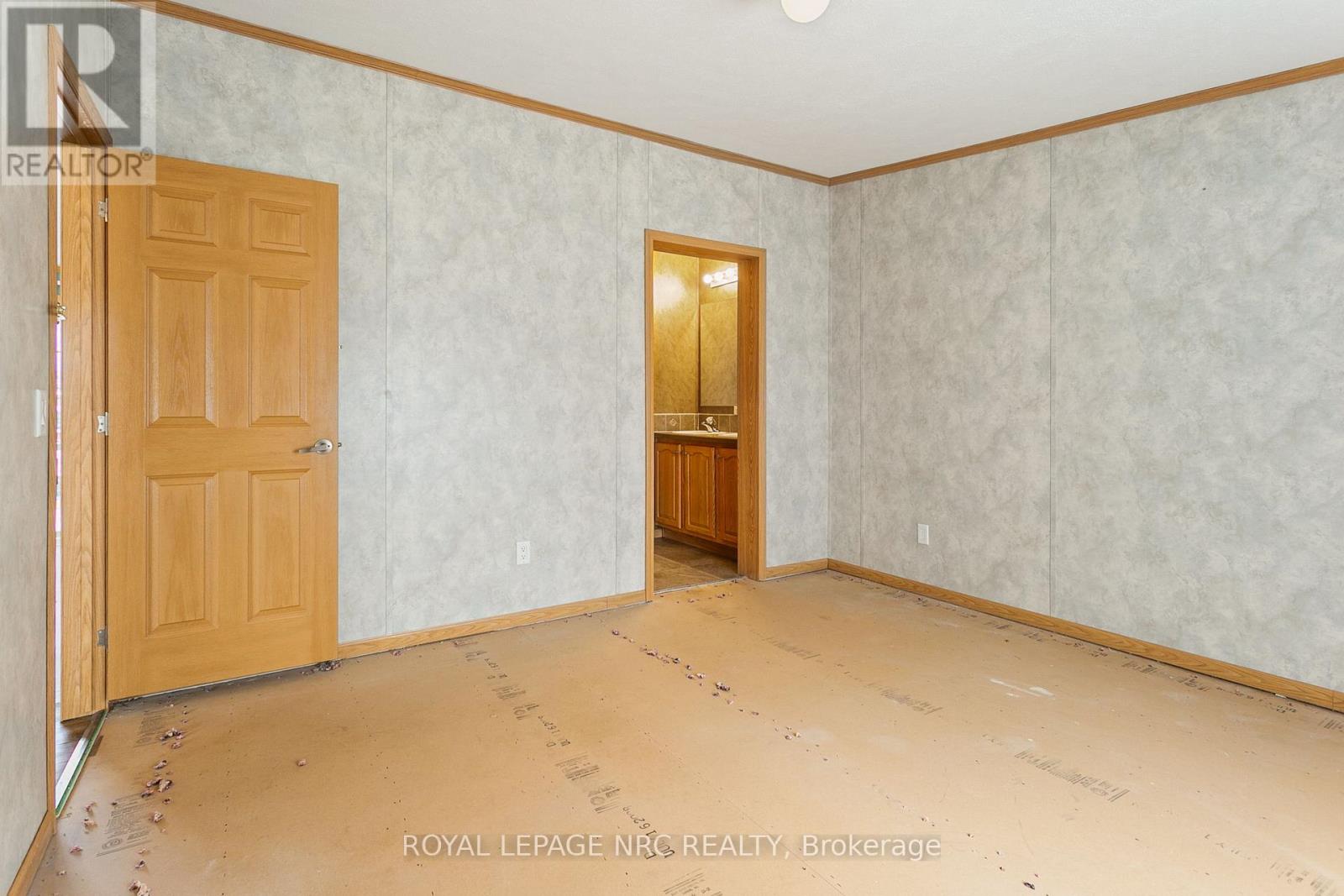260 - 3033 Townline Road, Fort Erie (Black Creek), Ontario  L0S 1S1 - Photo 15 - X12327809