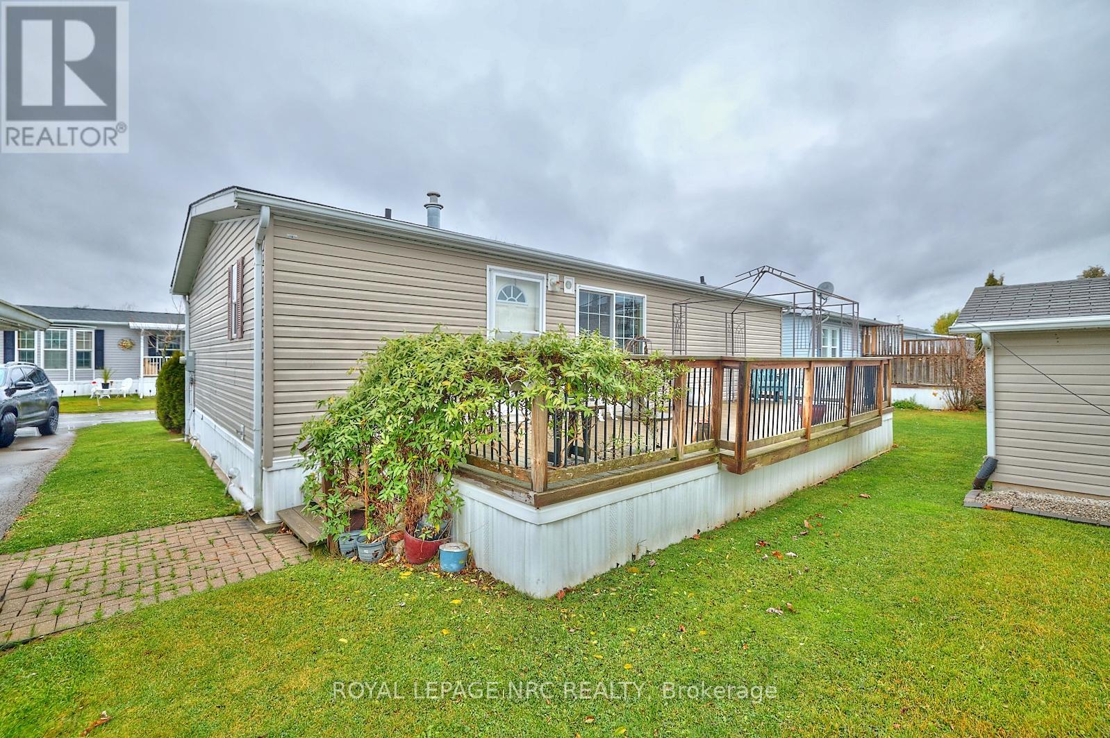 260 - 3033 Townline Road, Fort Erie (Black Creek), Ontario  L0S 1S1 - Photo 6 - X12327809