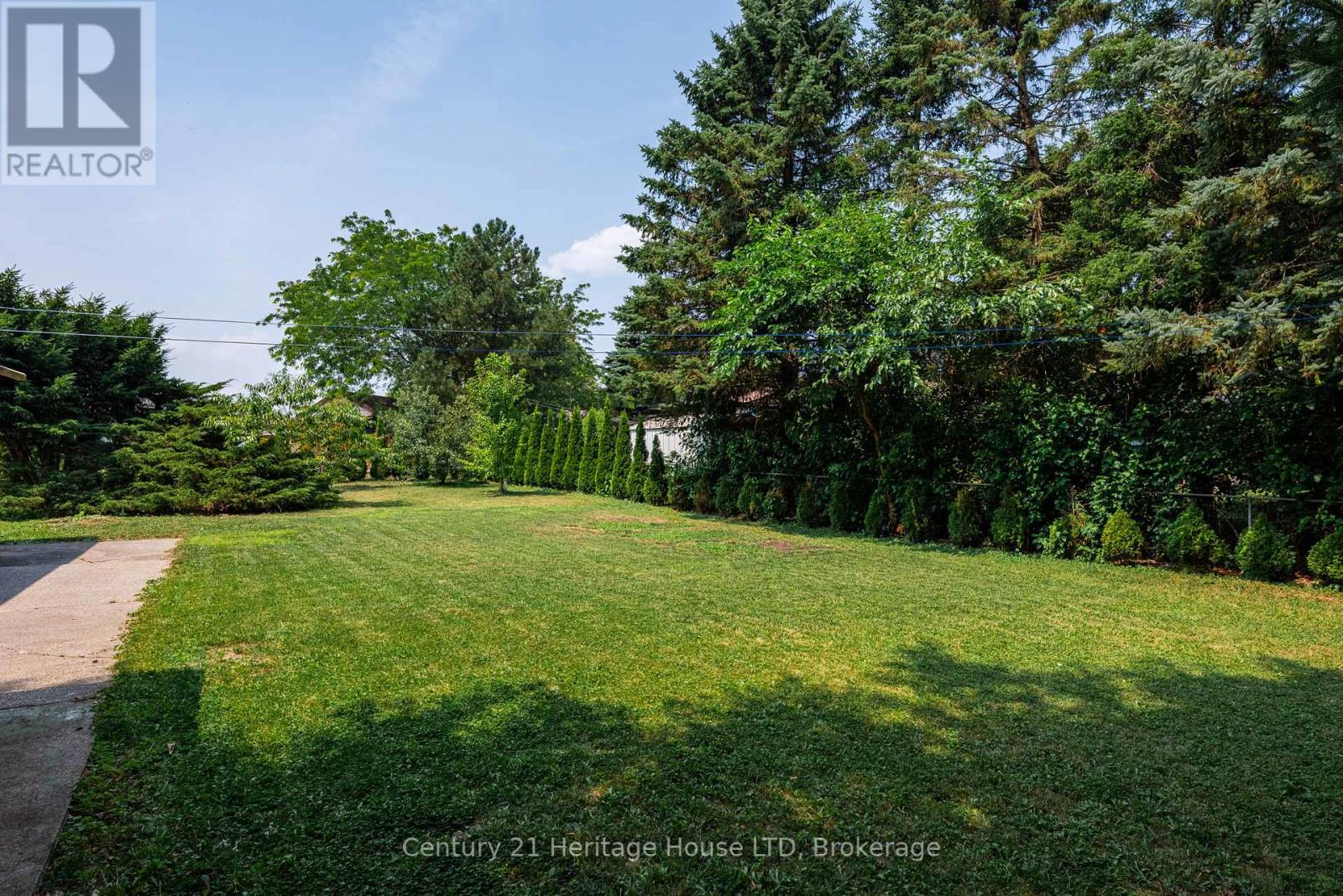 6861 Fairlawn Crescent, Niagara Falls (Arad/fallsview), Ontario  L2G 5B1 - Photo 30 - X12329857