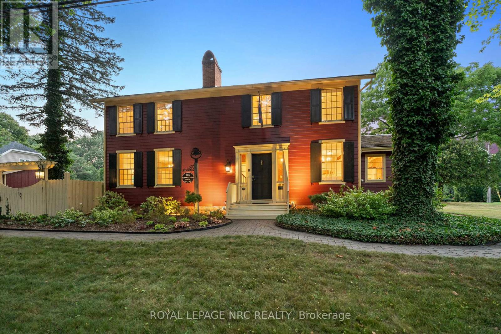 307 MISSISSAGUA STREET, Niagara-on-the-Lake, Ontario