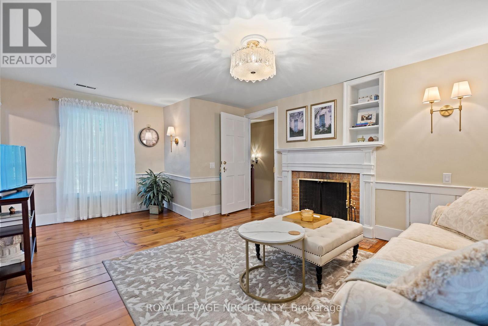 307 Mississagua Street, Niagara-On-The-Lake, Ontario  L0S 1J0 - Photo 12 - X12330594