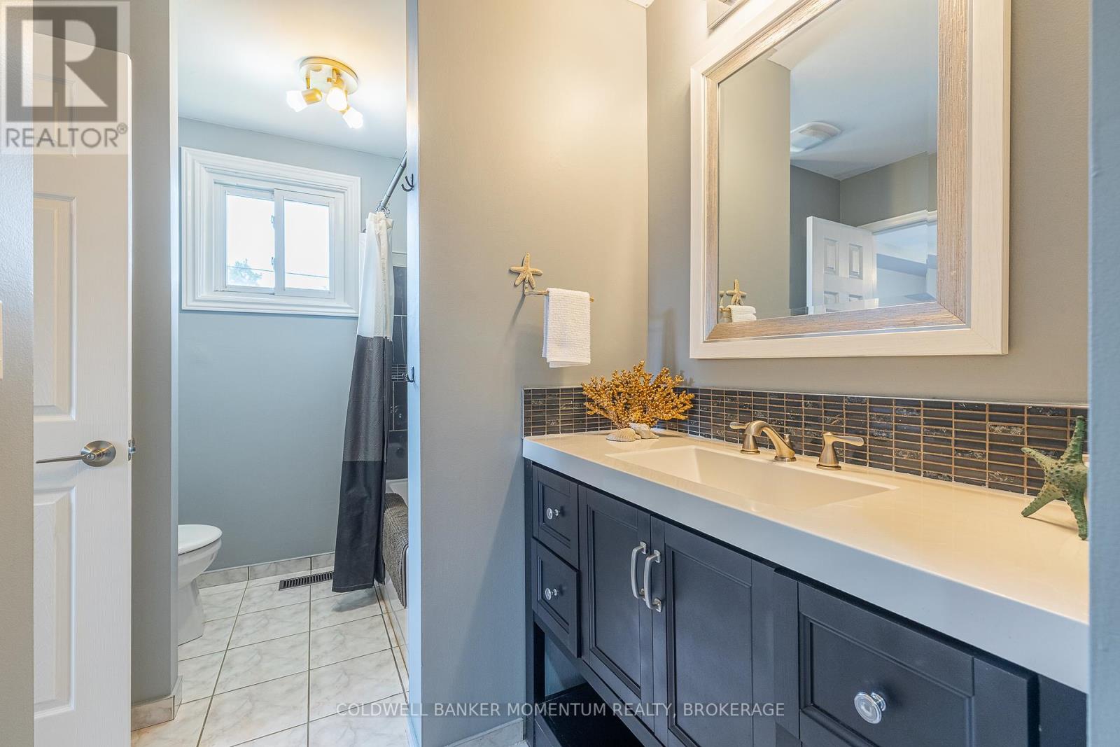 386 Daytona Drive, Fort Erie (Crescent Park), Ontario  L2A 4Y9 - Photo 18 - X12340876