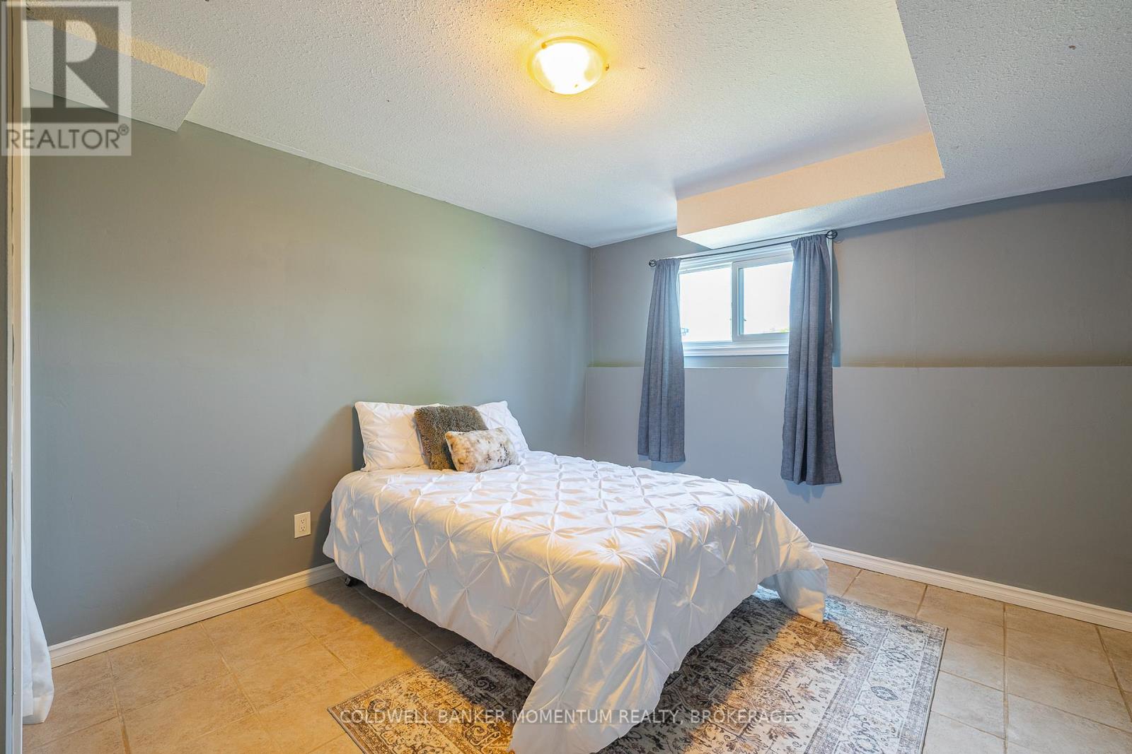 386 Daytona Drive, Fort Erie (Crescent Park), Ontario  L2A 4Y9 - Photo 34 - X12340876