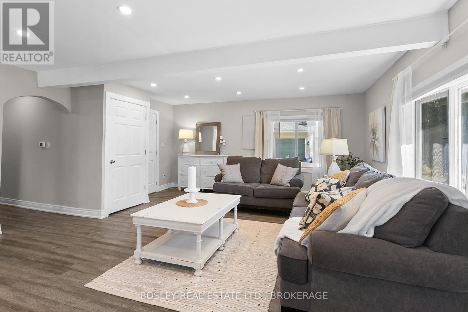 3732 Concord Avenue, Fort Erie (Crystal Beach), Ontario  L0S 1B0 - Photo 6 - X12343839