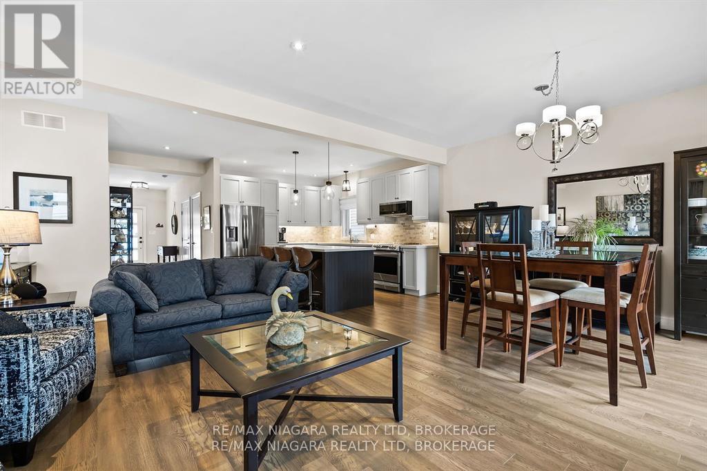 77b Broadway, St. Catharines, Ontario  L2M 7Y3 - Photo 11 - X12348601