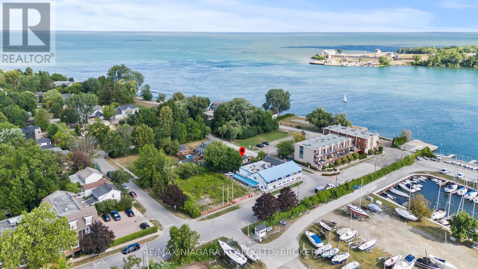 118 Lockhart Street, Niagara-On-The-Lake (Town), Ontario  L0S 1J0 - Photo 17 - X12361099