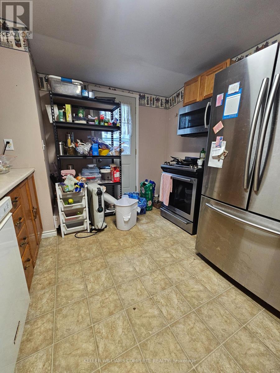 3794 Brunswick Avenue, Fort Erie, Ontario  L0S 1B0 - Photo 6 - X12363781