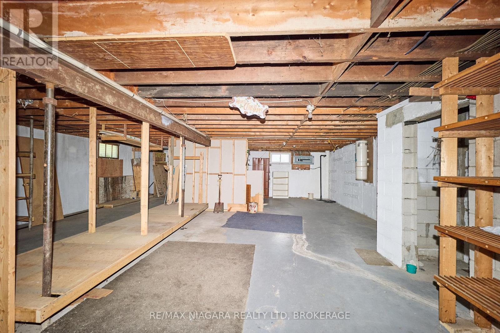 32626 Clarendon Street W, Wainfleet, Ontario  L0S 1V0 - Photo 34 - X12365740