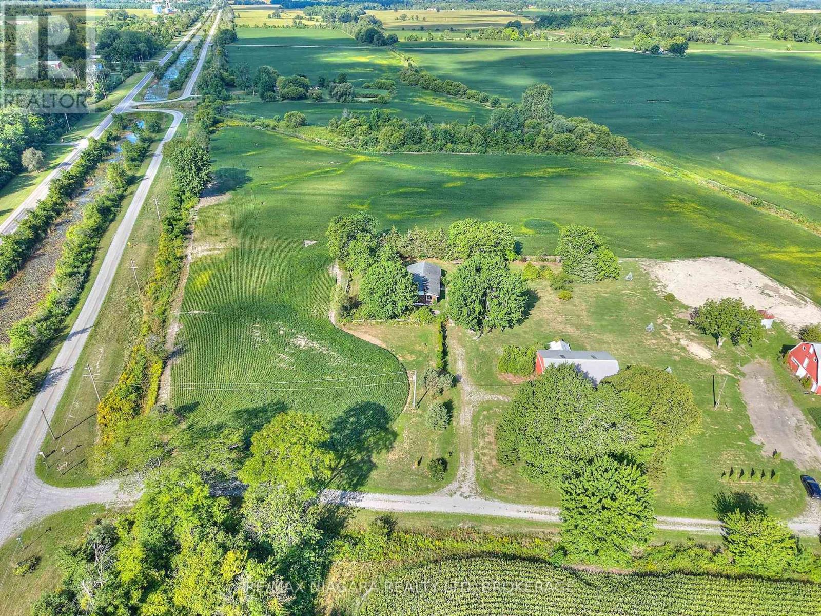 32626 Clarendon Street W, Wainfleet, Ontario  L0S 1V0 - Photo 44 - X12365740